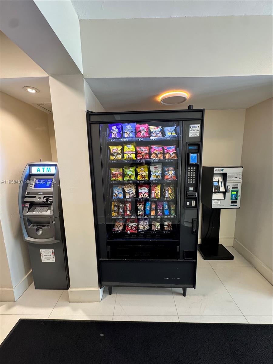 3301 NE 5th Ave # 303