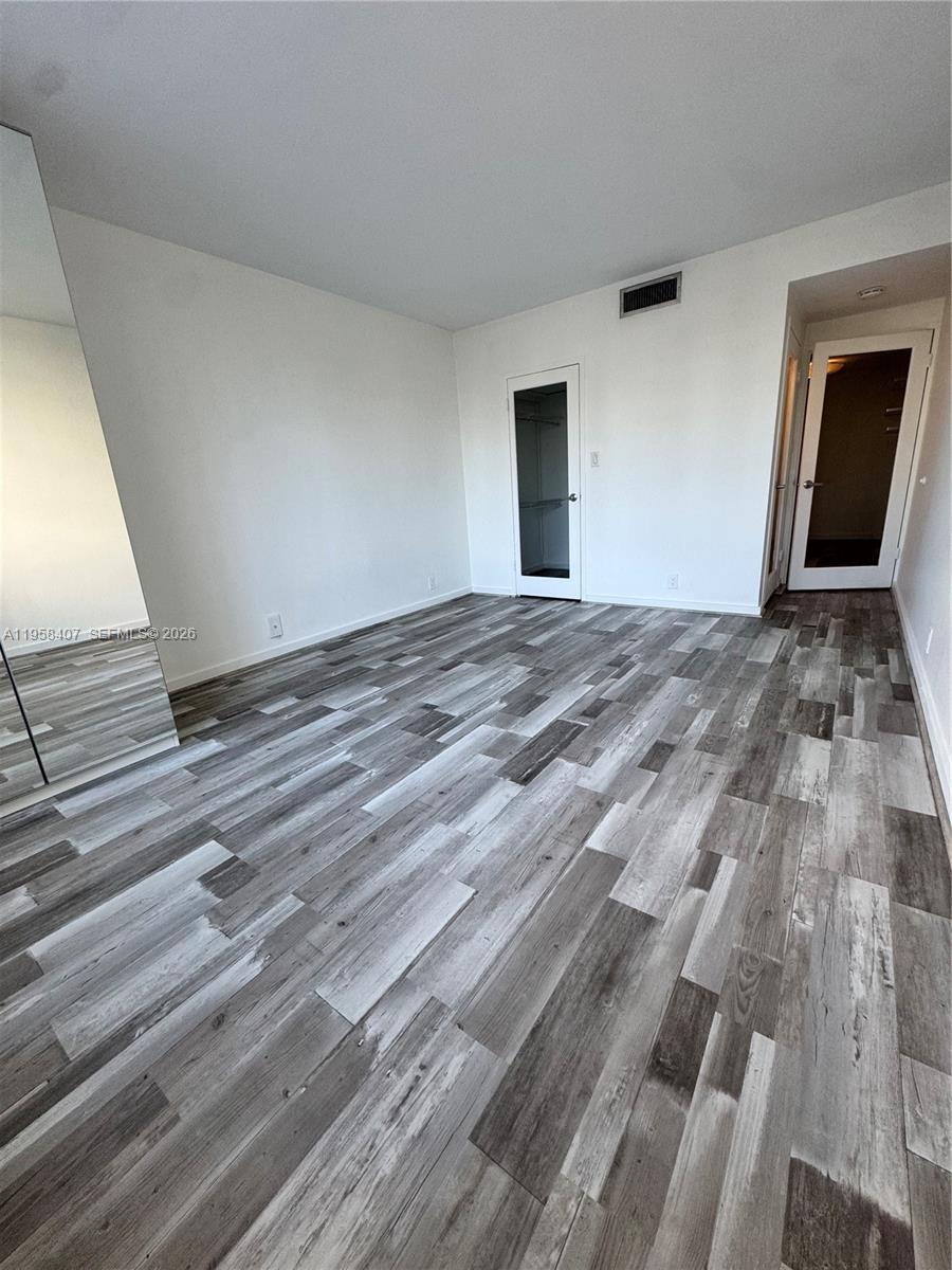 3301 NE 5th Ave # 303