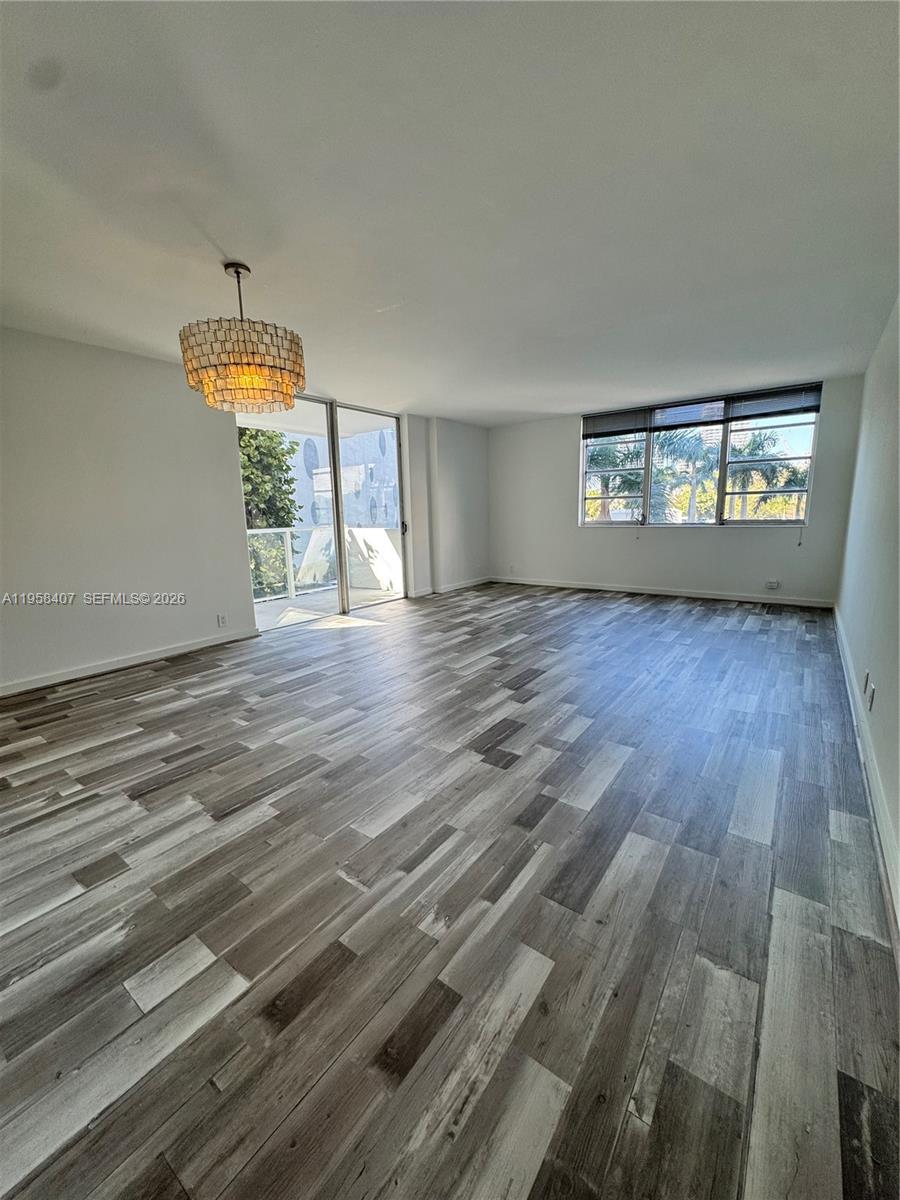 3301 NE 5th Ave # 303