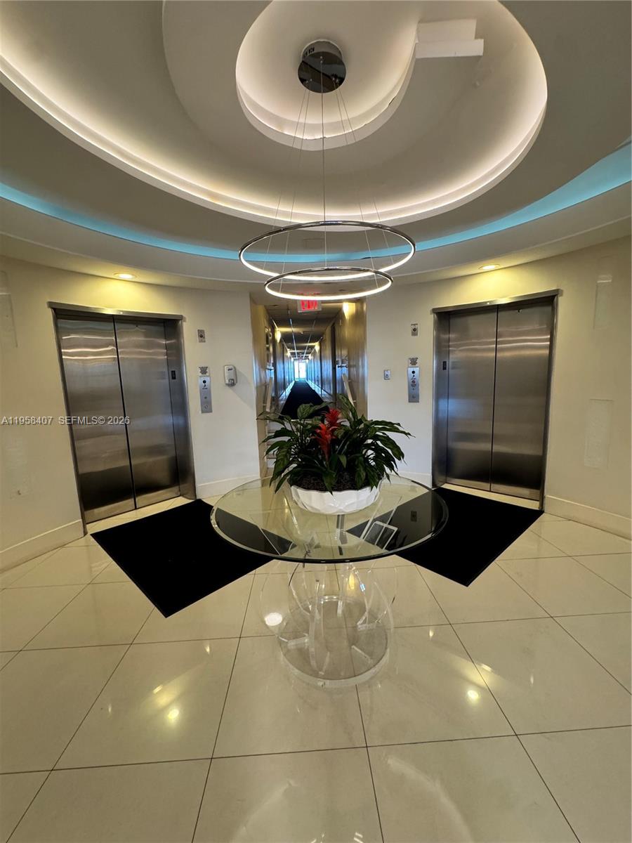 3301 NE 5th Ave # 303