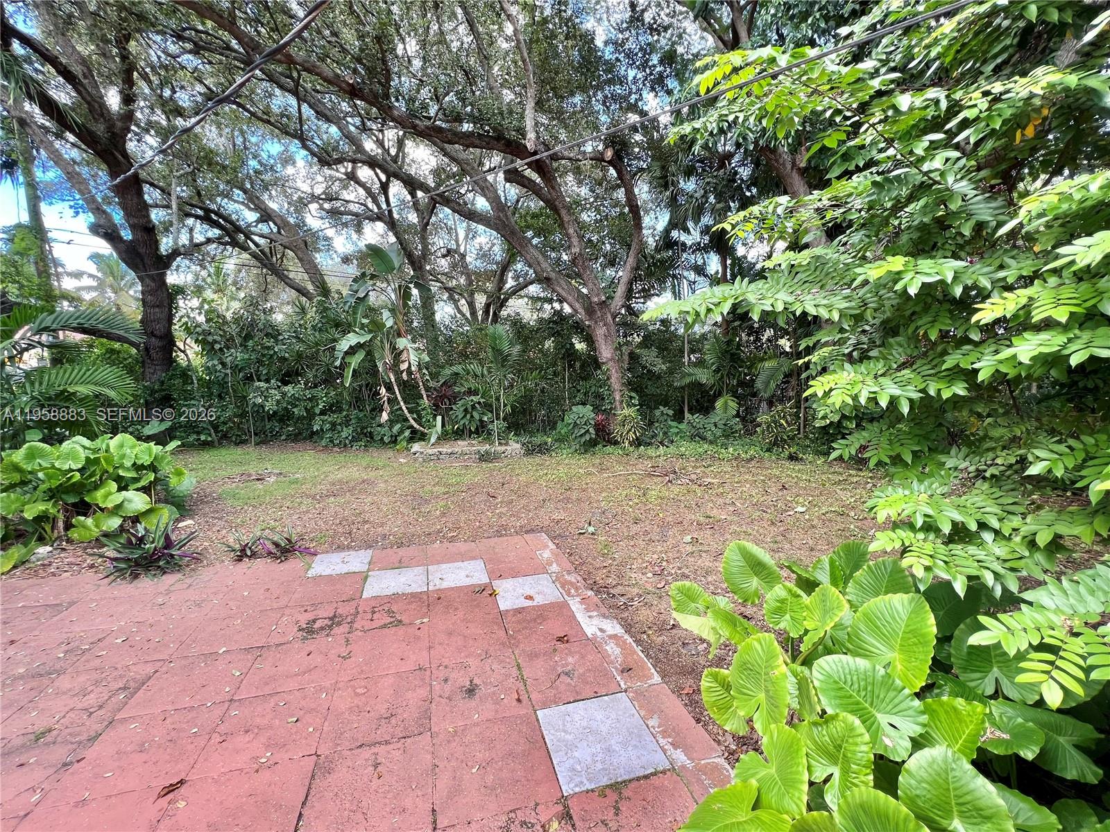 125 NW 100th St