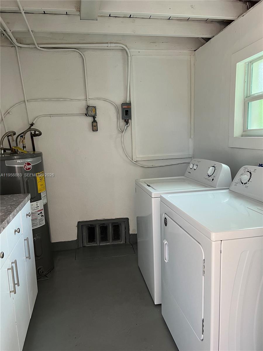 125 NW 100th St