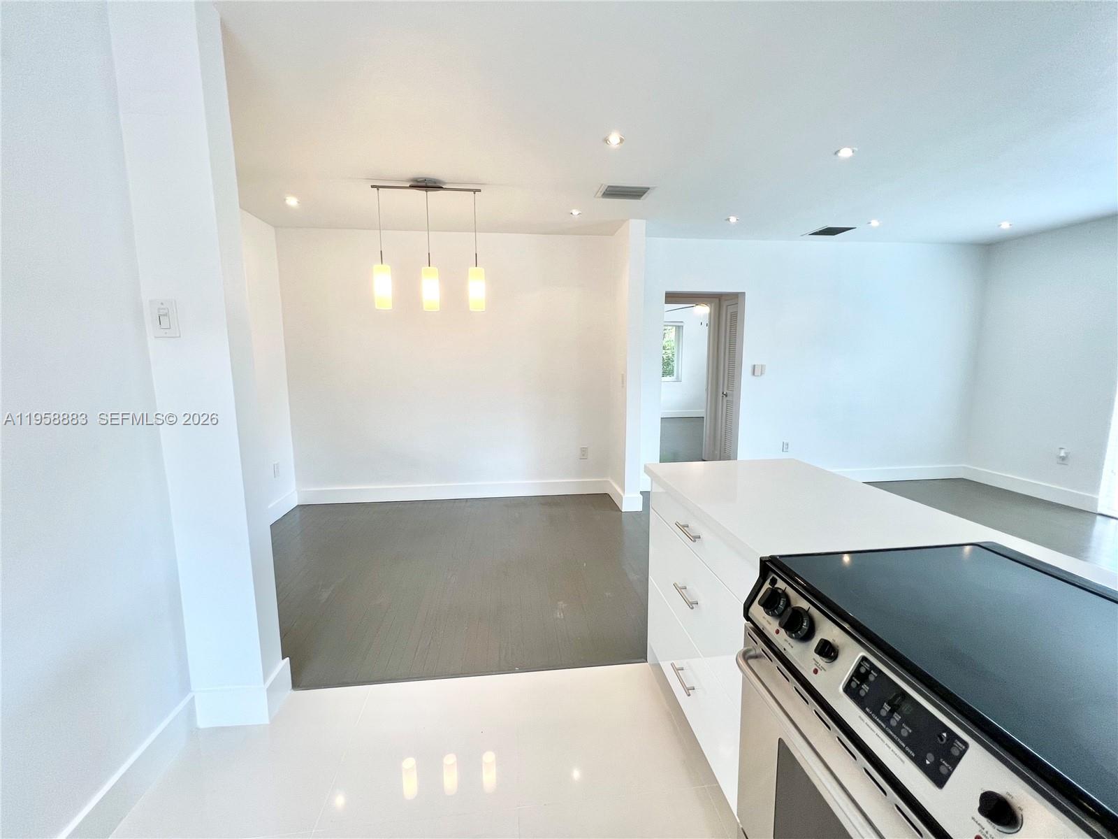 125 NW 100th St