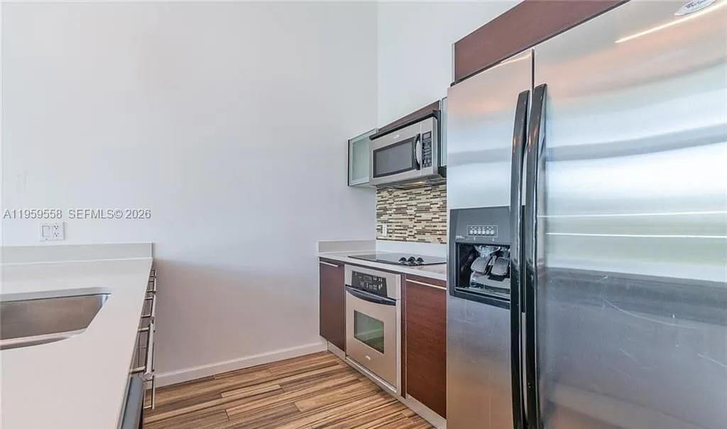 1900 N Bayshore Dr # 506