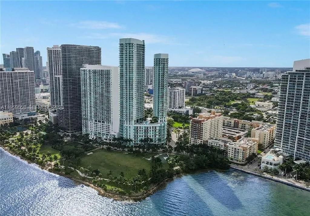 1900 N Bayshore Dr # 506