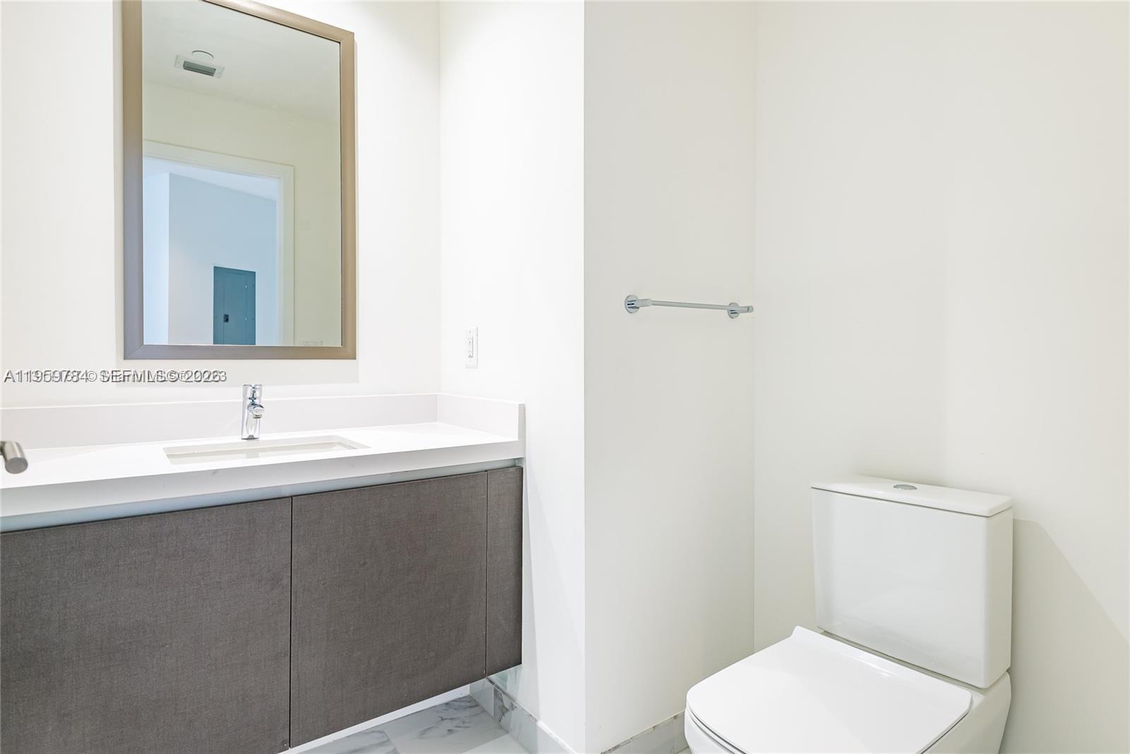 851 NE 1st Ave # 2100