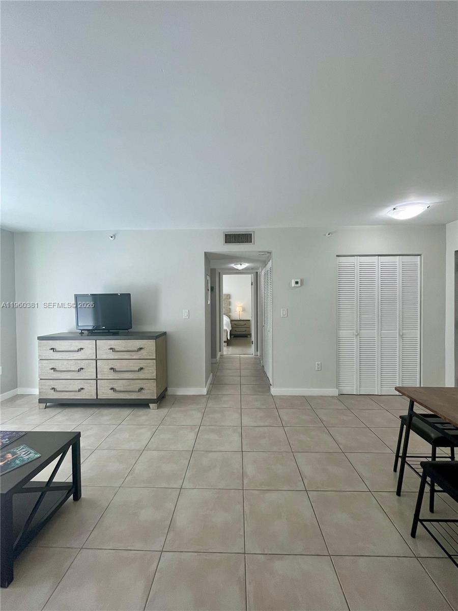 700 NE 63rd St # D203