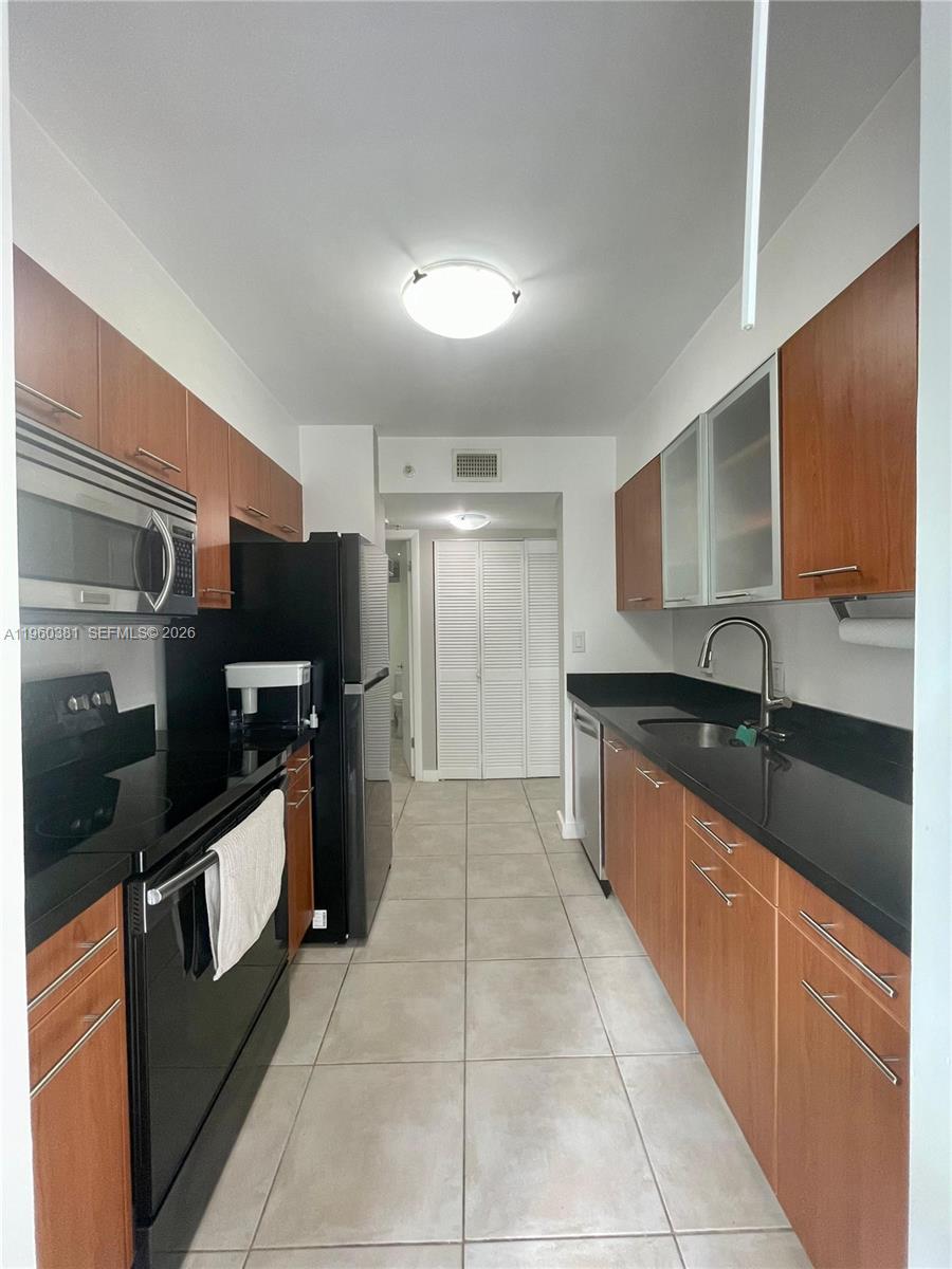 700 NE 63rd St # D203