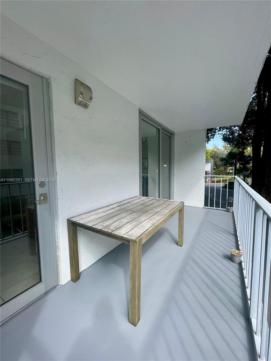 700 NE 63rd St # D203