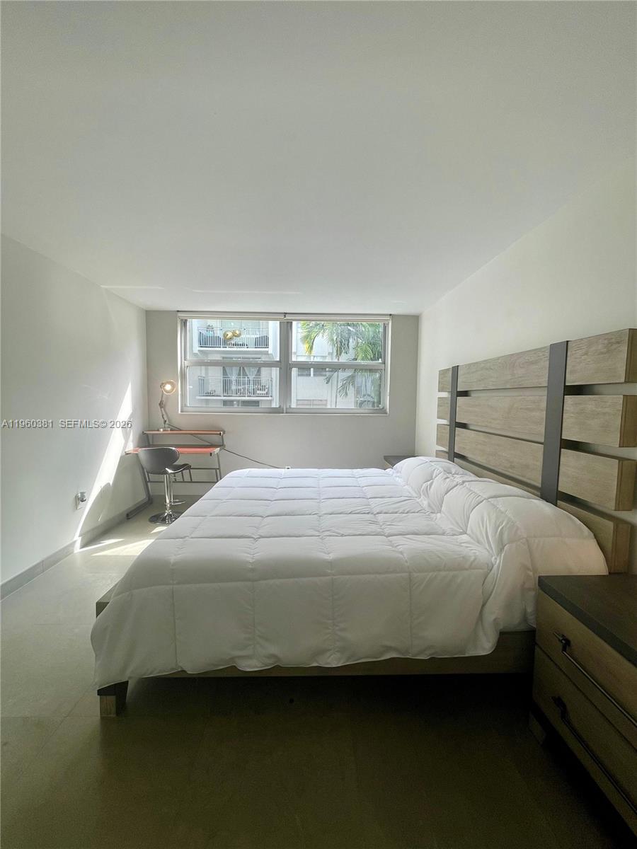 700 NE 63rd St # D203