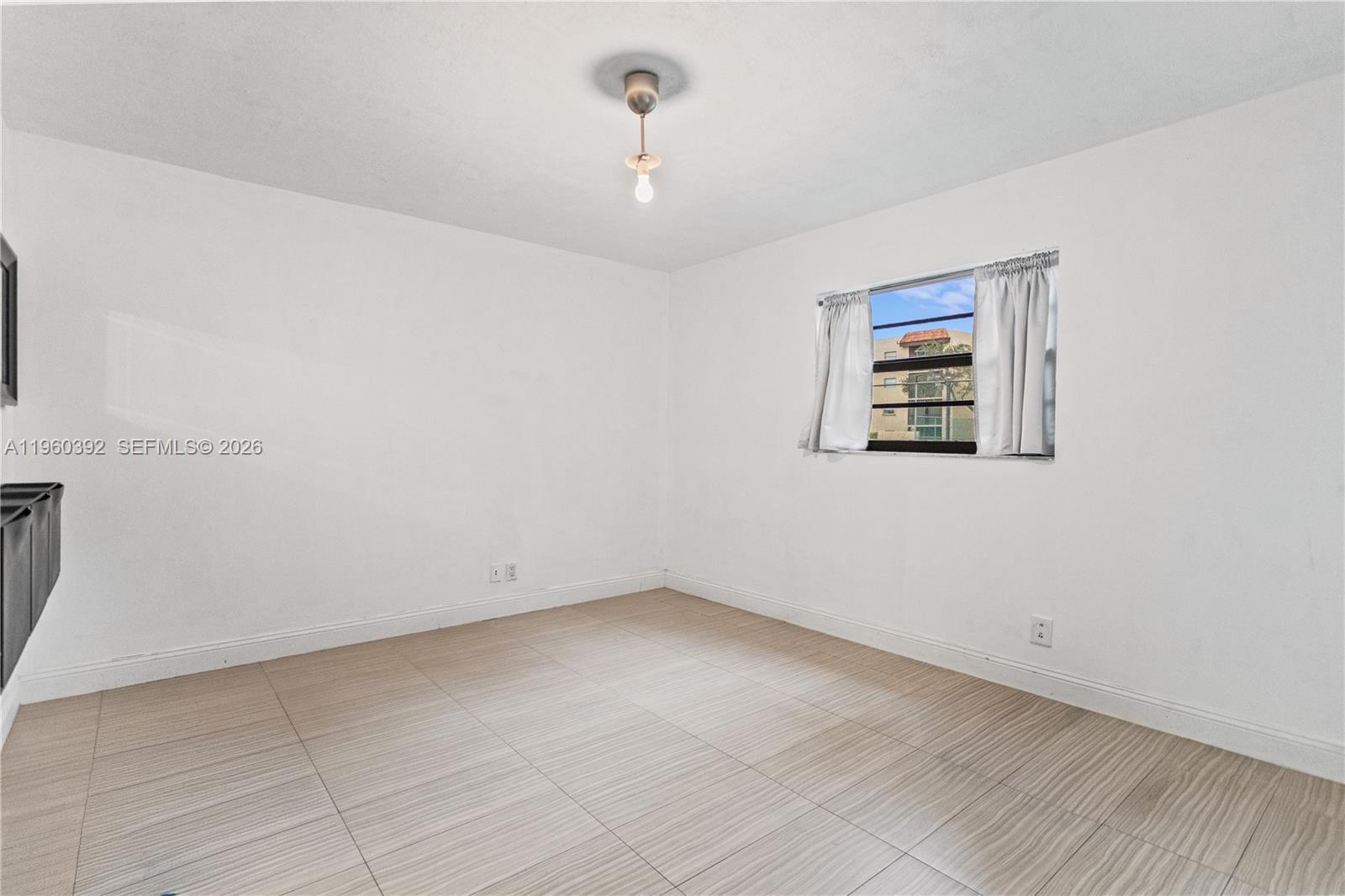 10401 W Broward Blvd # 111