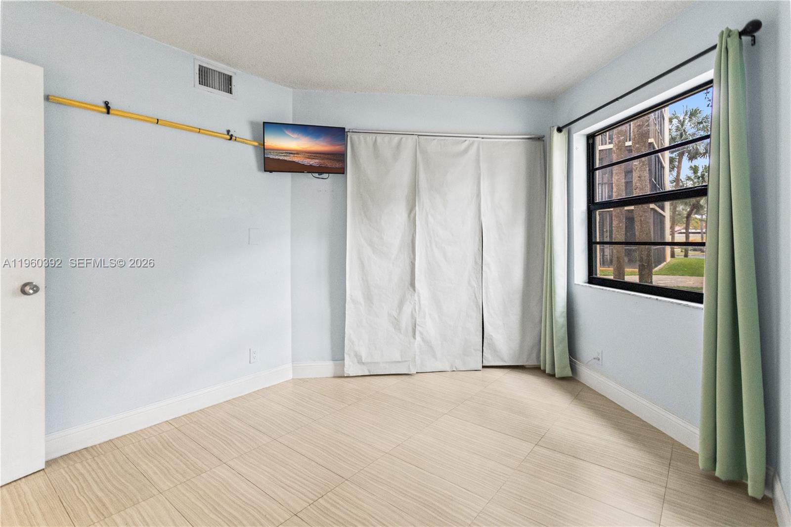 10401 W Broward Blvd # 111