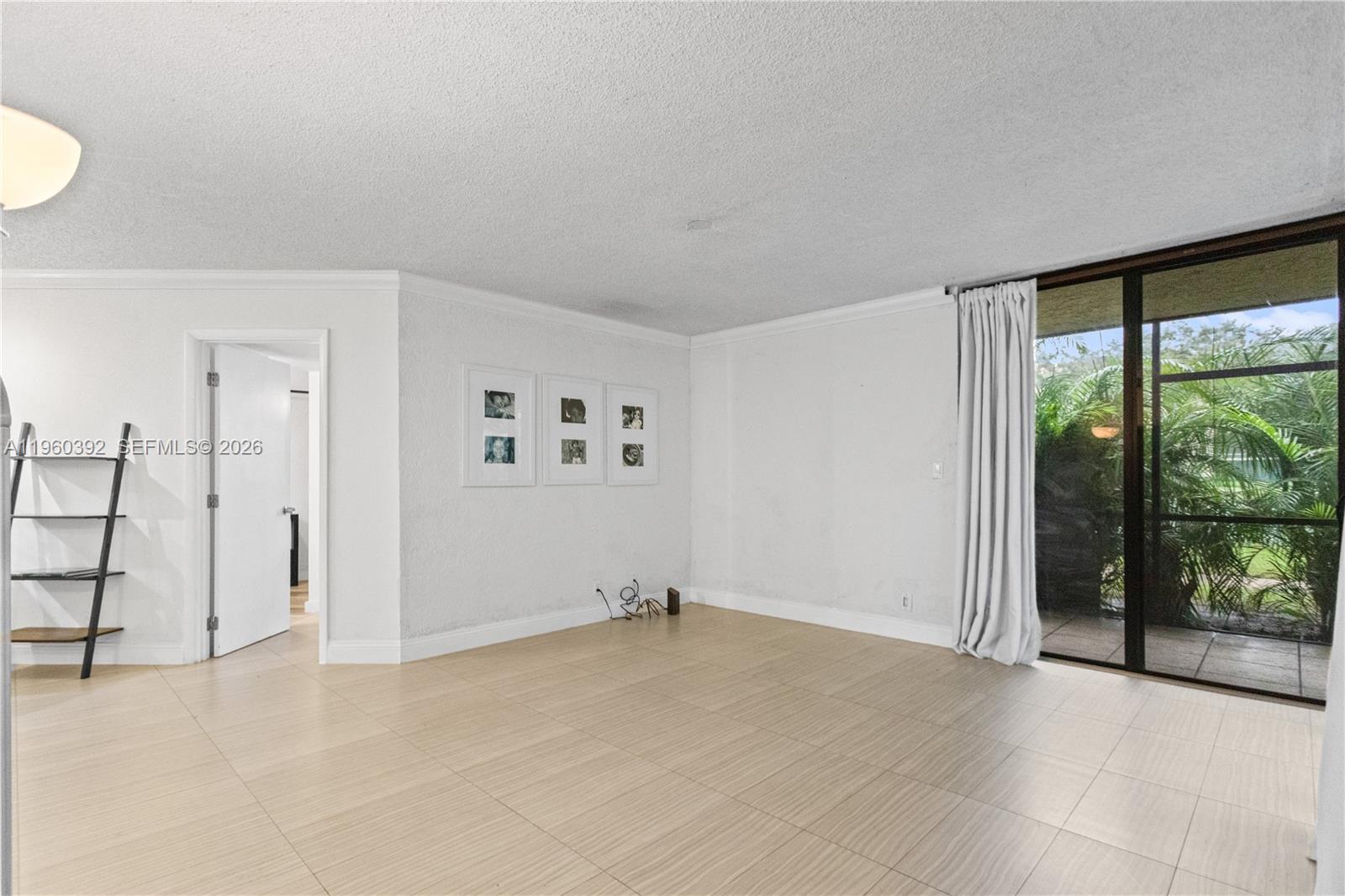 10401 W Broward Blvd # 111