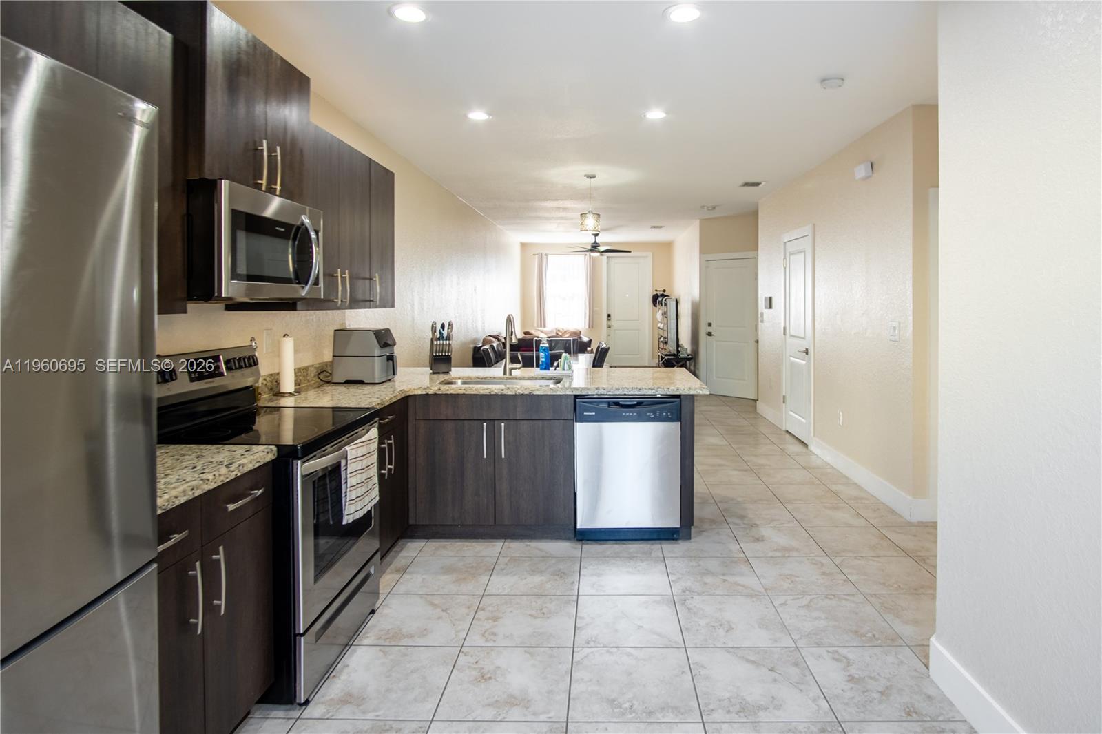 1447 SE 24th Ave