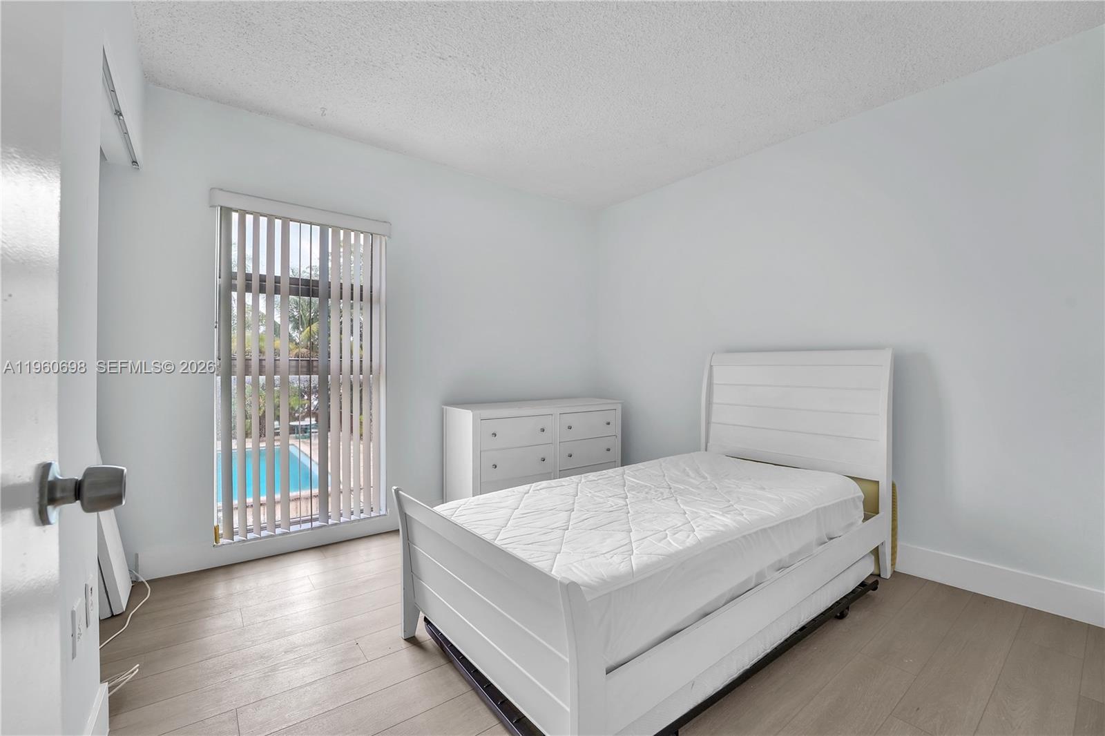 8775 Park Blvd # 112