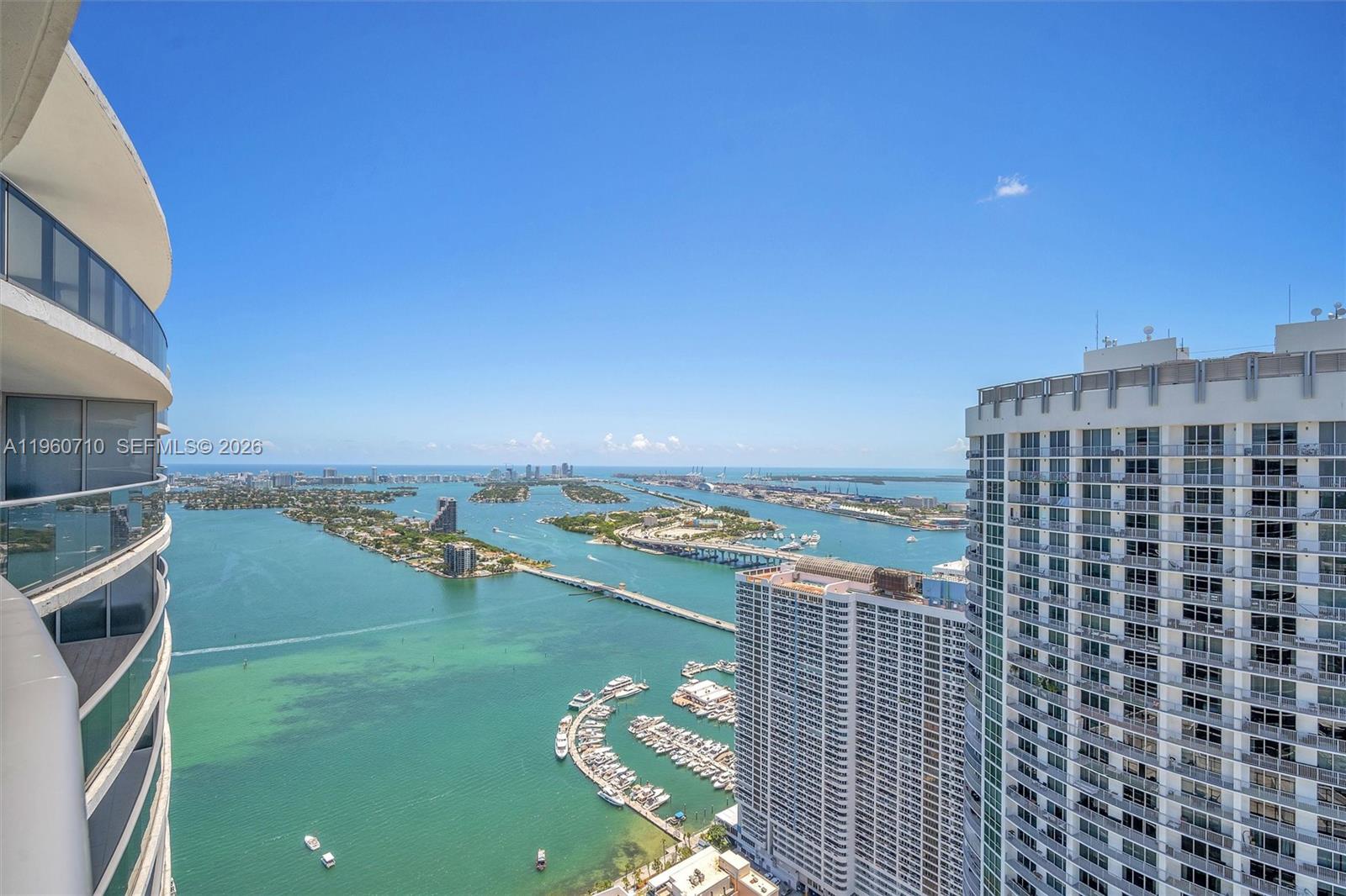 488 NE 18th St Unit: PH02