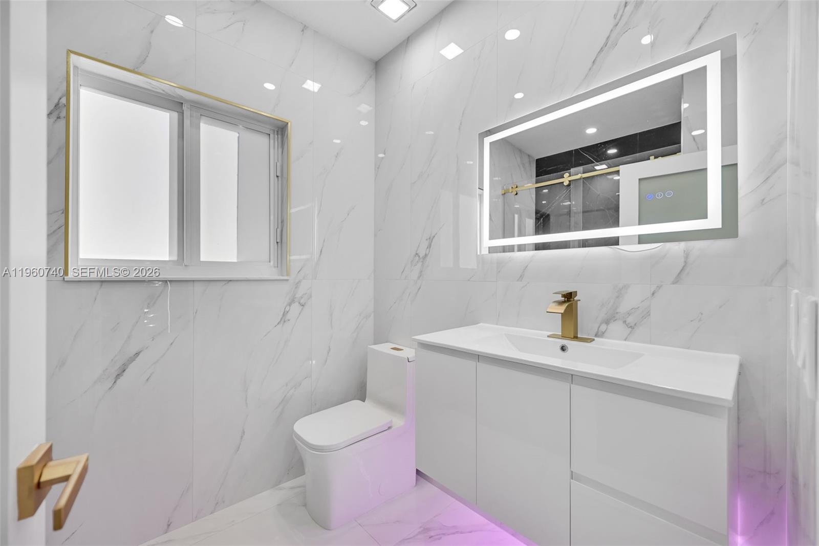 6042 SW 159 CT