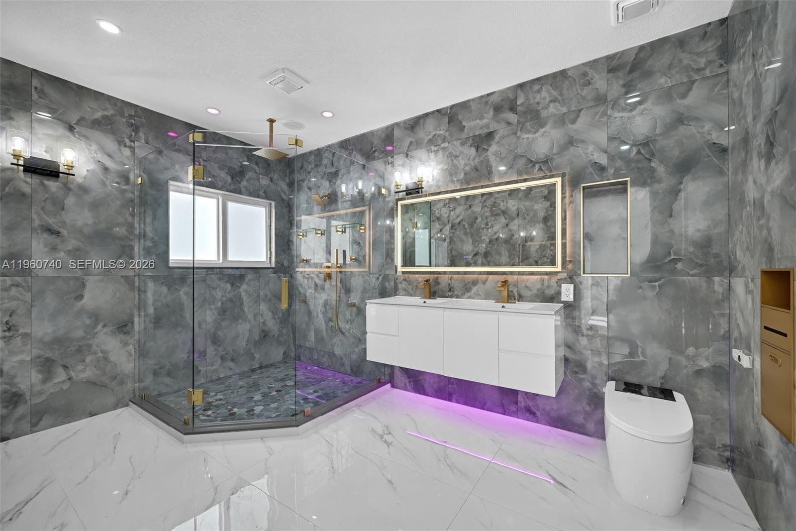 6042 SW 159 CT