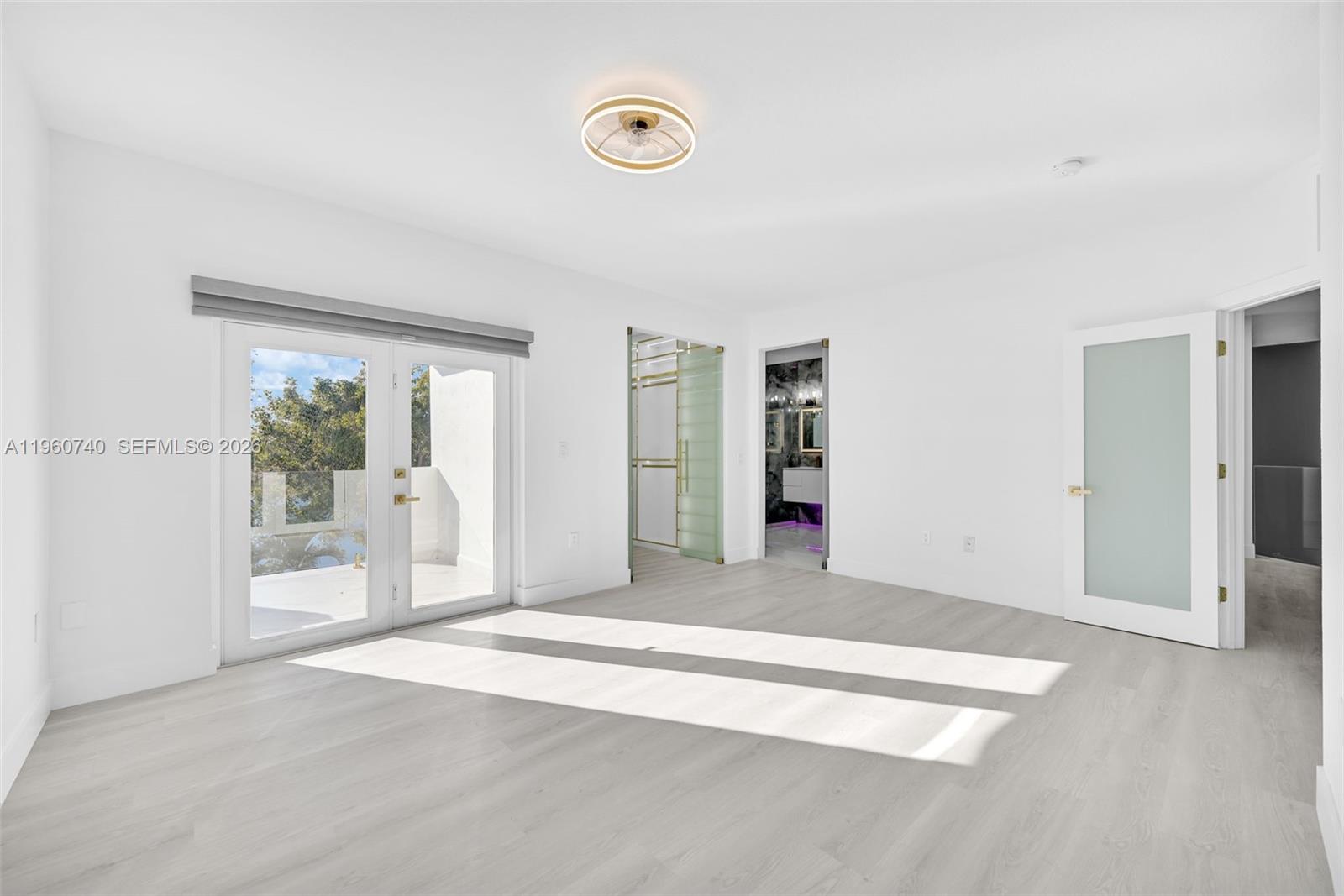 6042 SW 159 CT