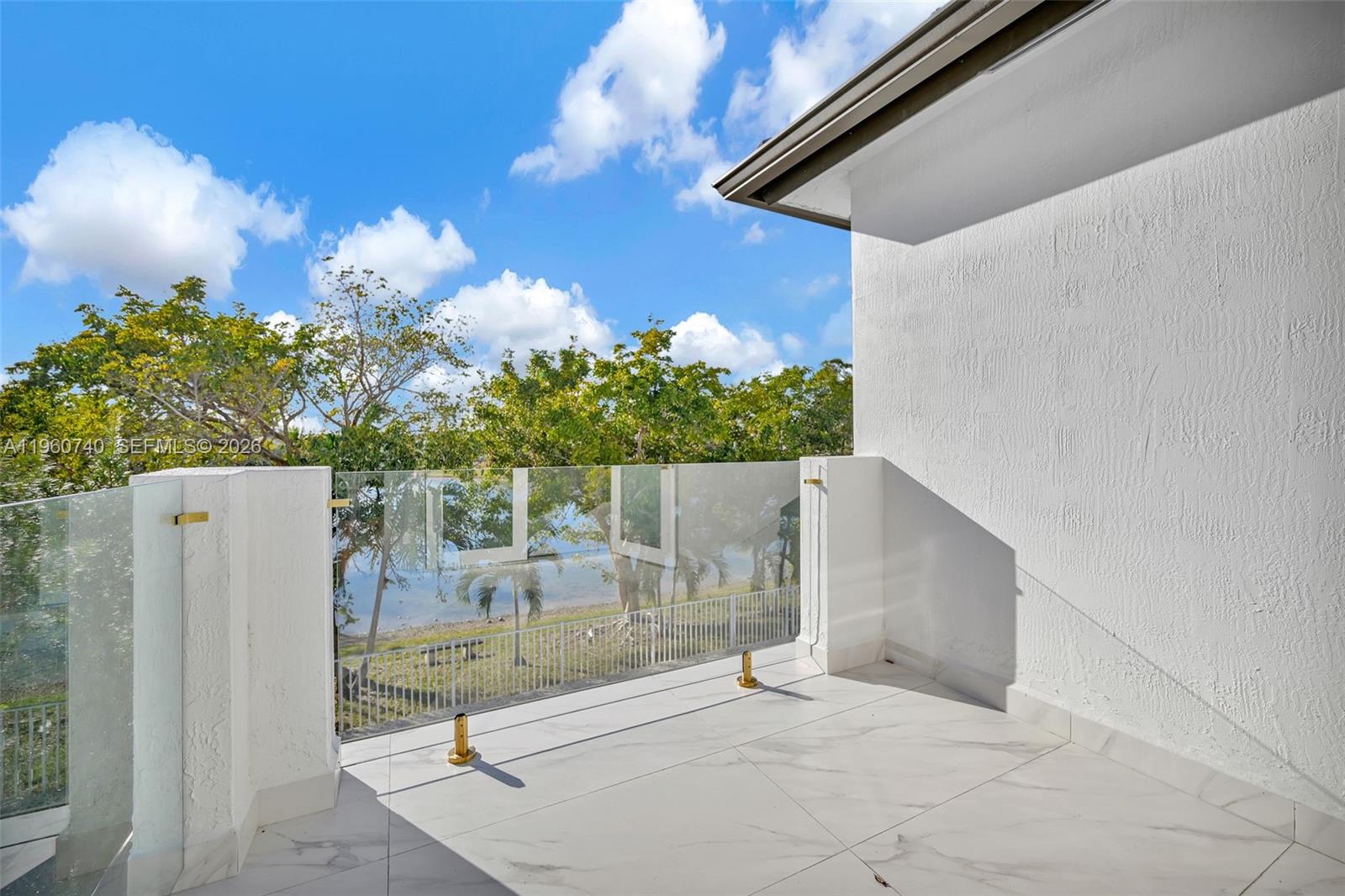 6042 SW 159 CT