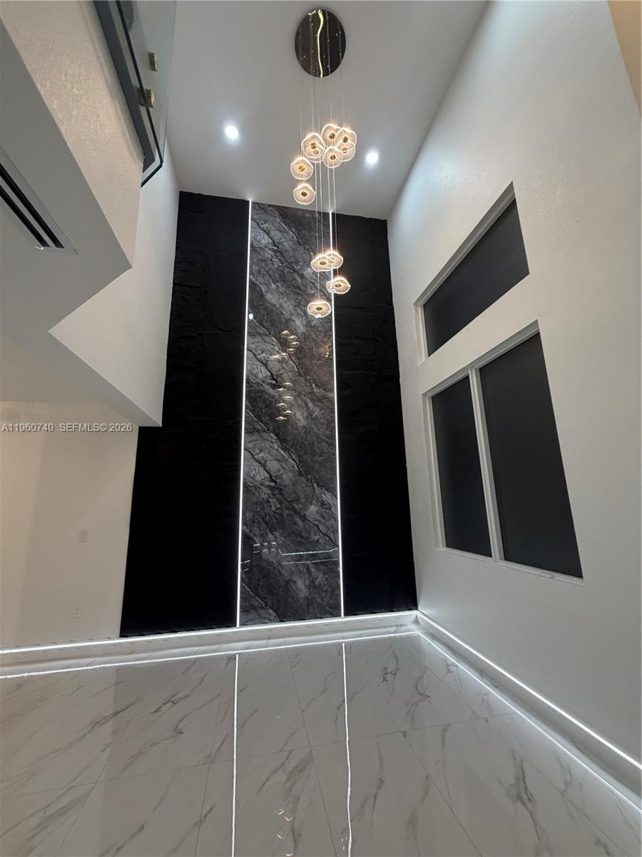6042 SW 159 CT