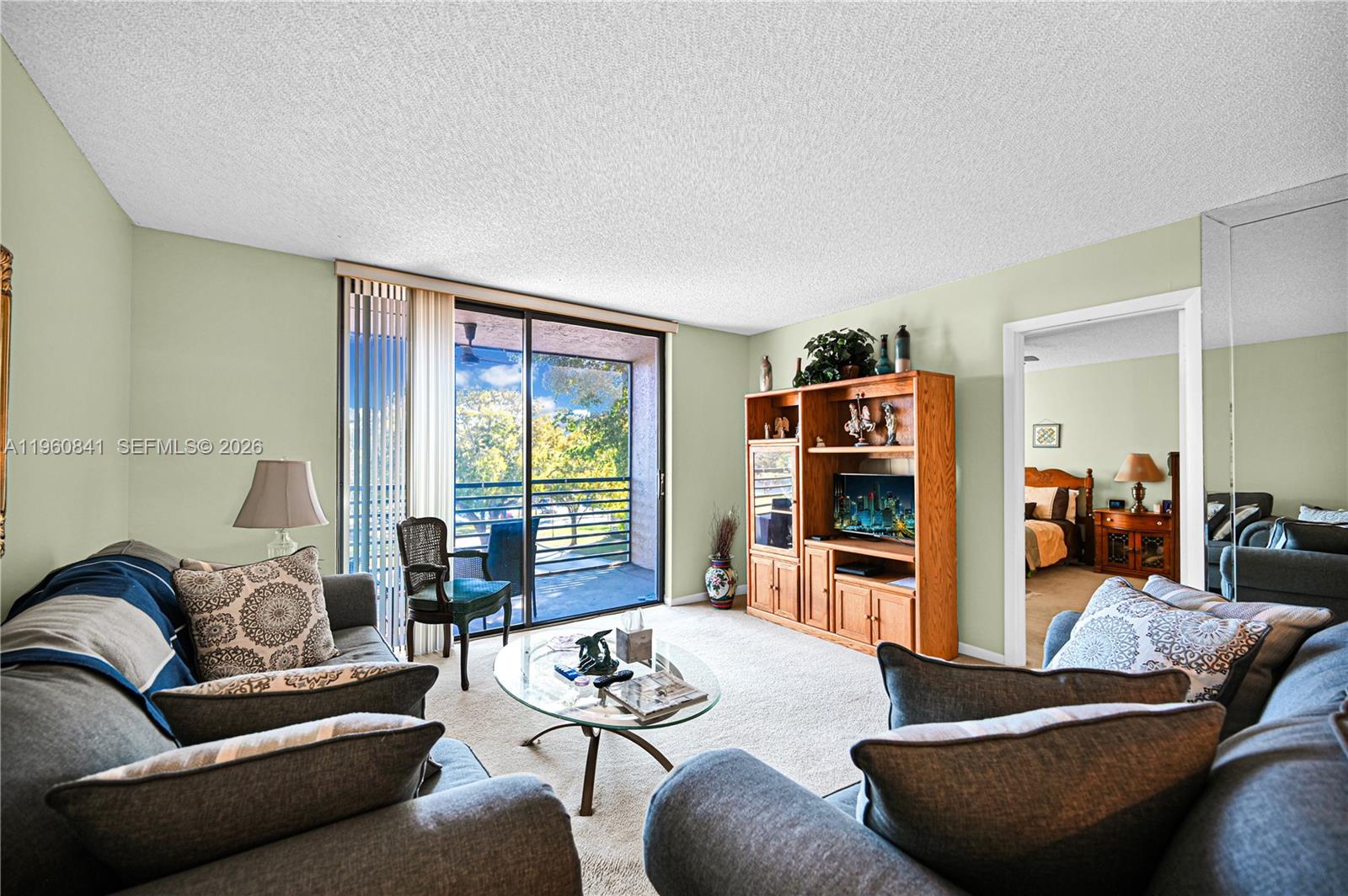 1101 Colony Point Cir # 422