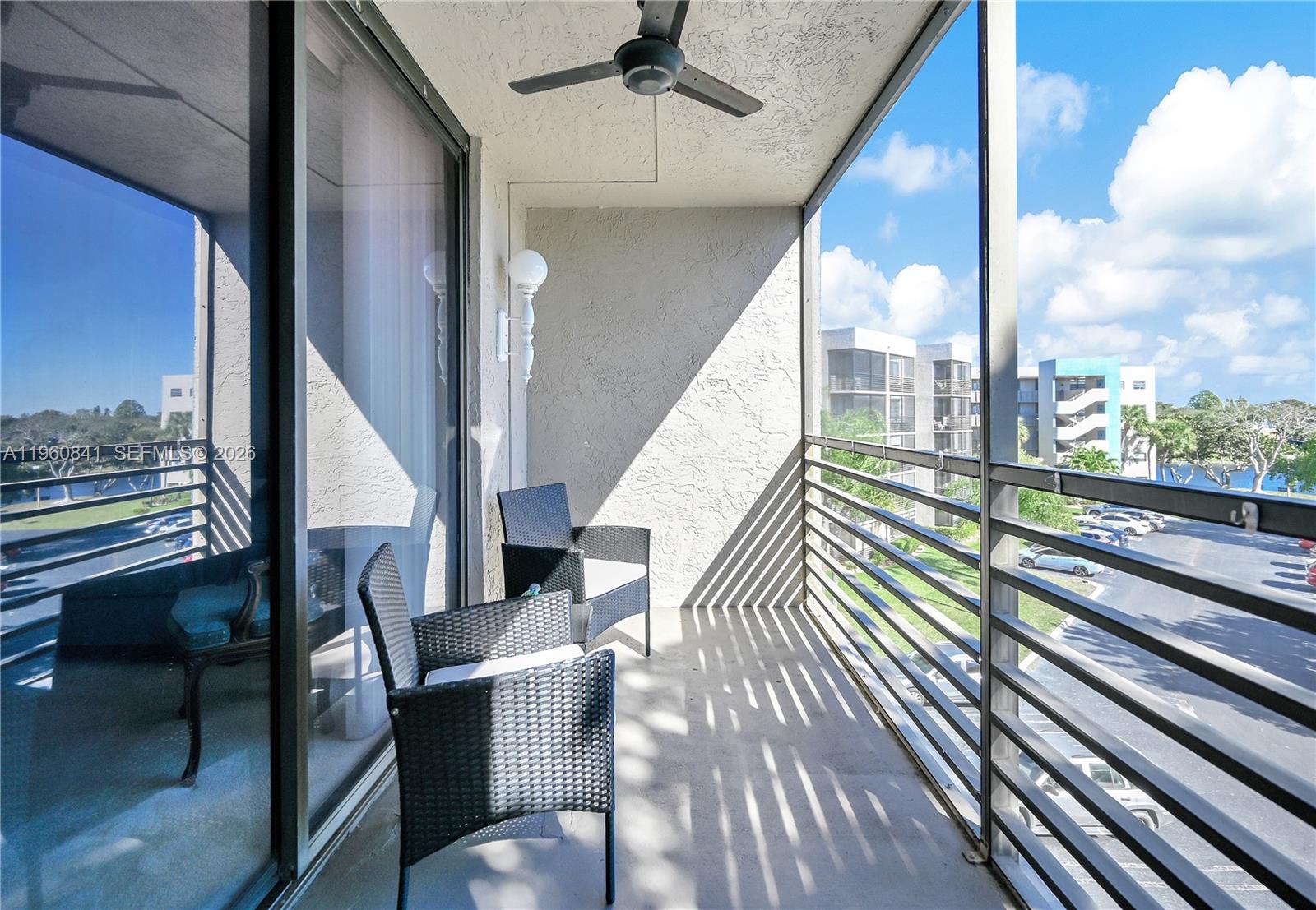 1101 Colony Point Cir # 422