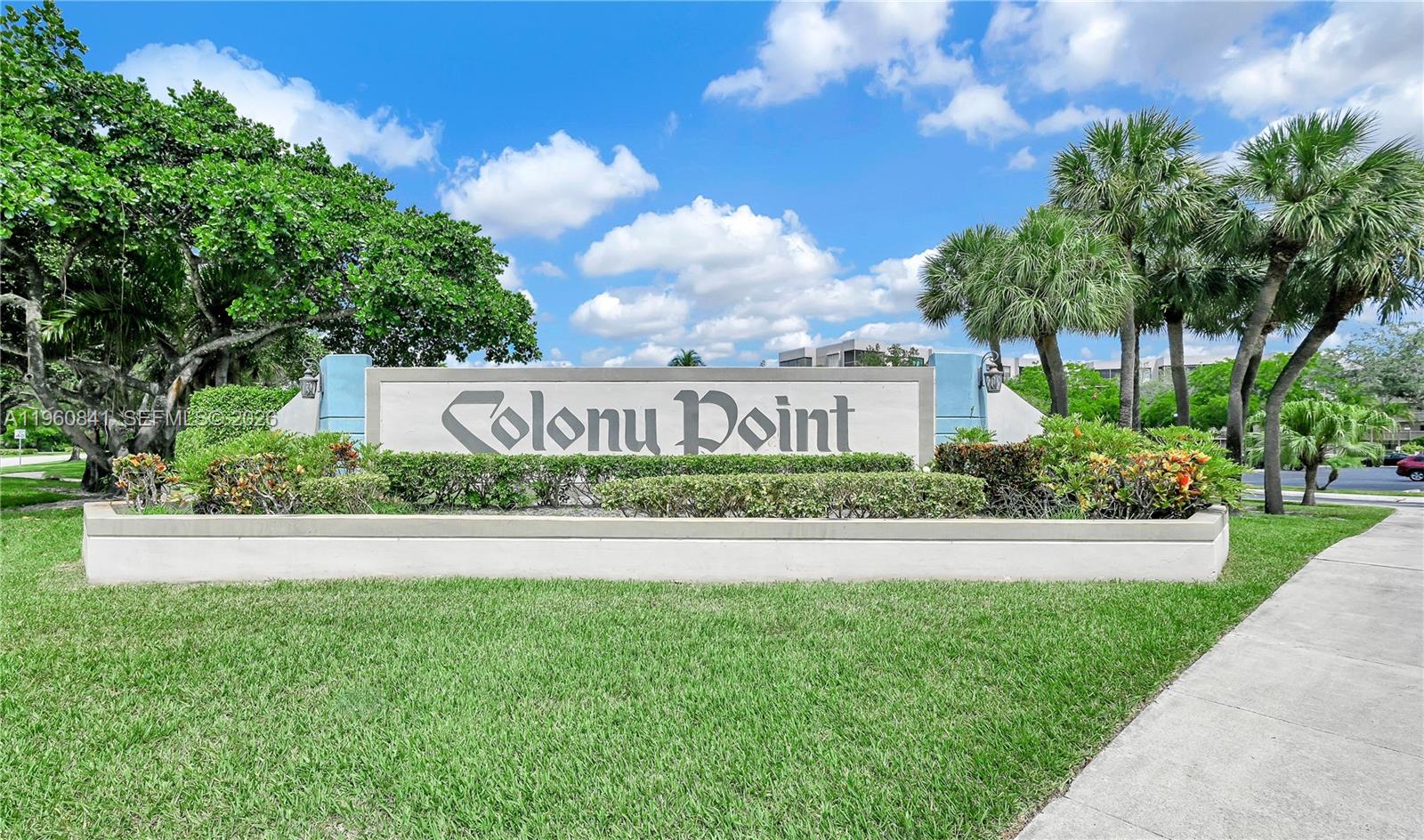 1101 Colony Point Cir # 422