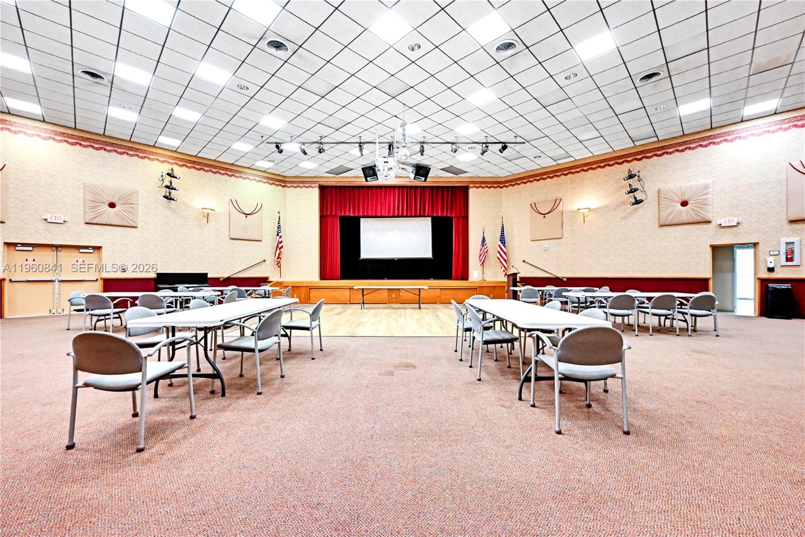 1101 Colony Point Cir # 422