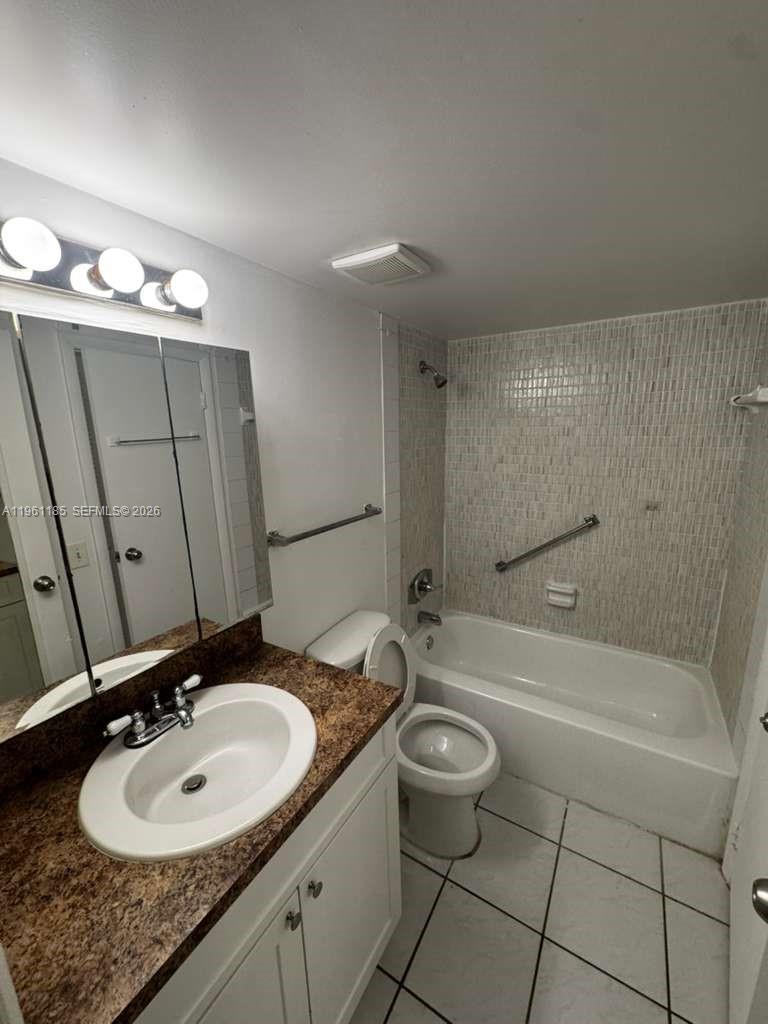 16465 NE 22nd Ave # 618