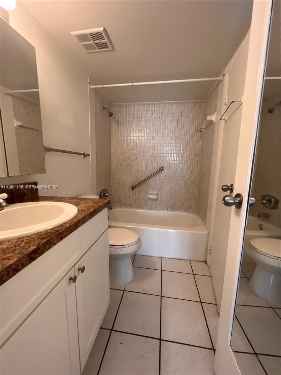 16465 NE 22nd Ave # 618