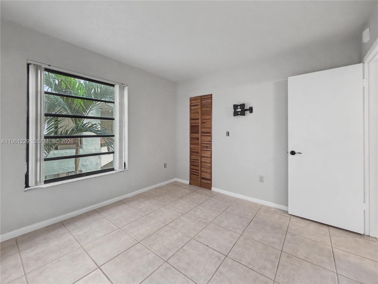 9140 SW 123rd Ct # 201