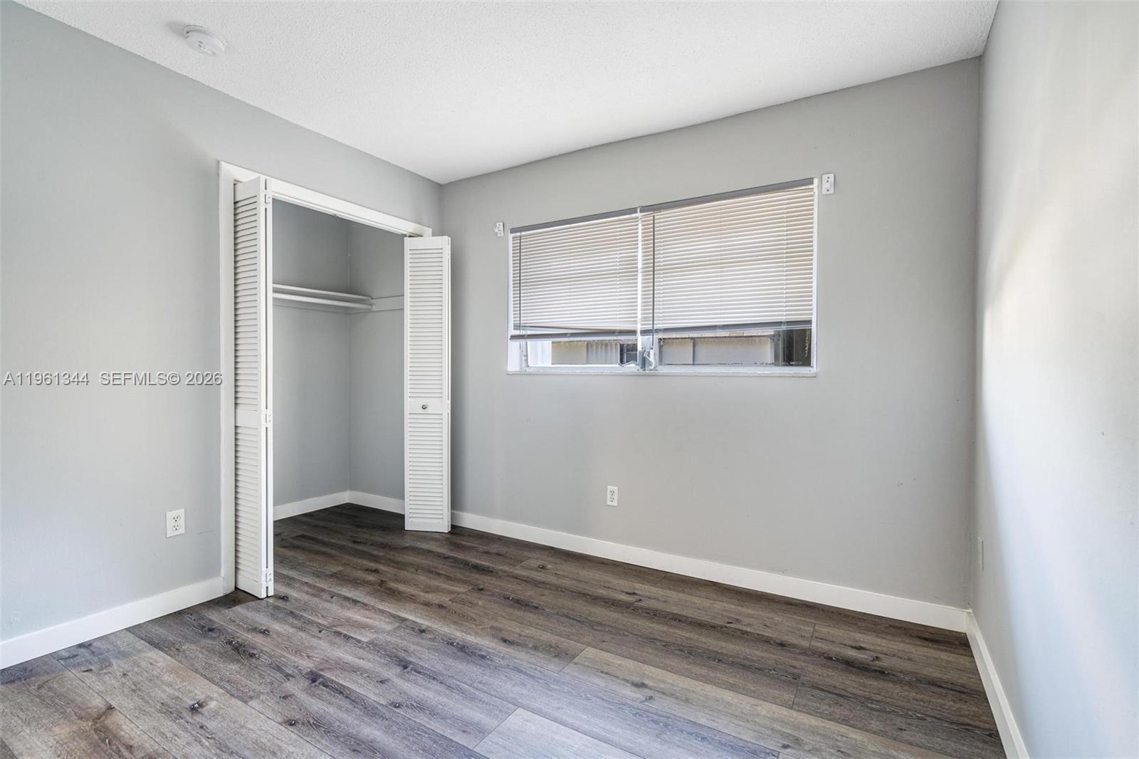 15205 NE 6th Ave # D305