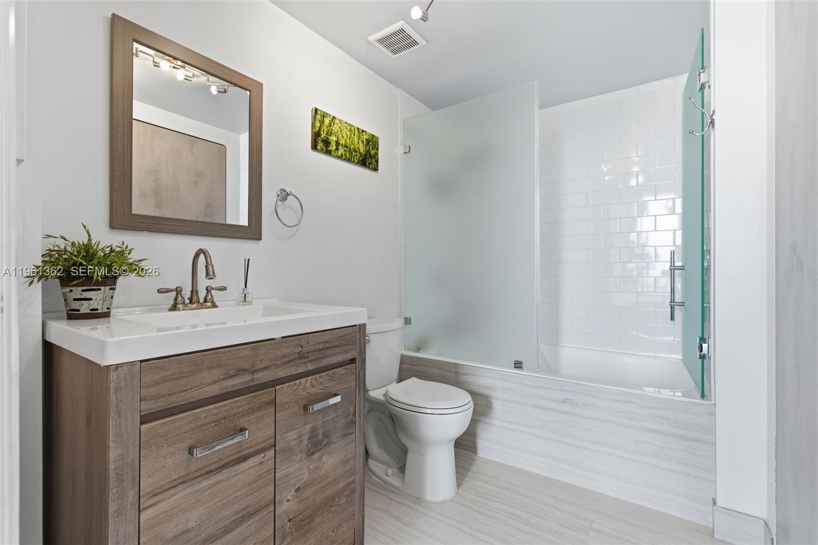 690 SW 1st Ct # 3124