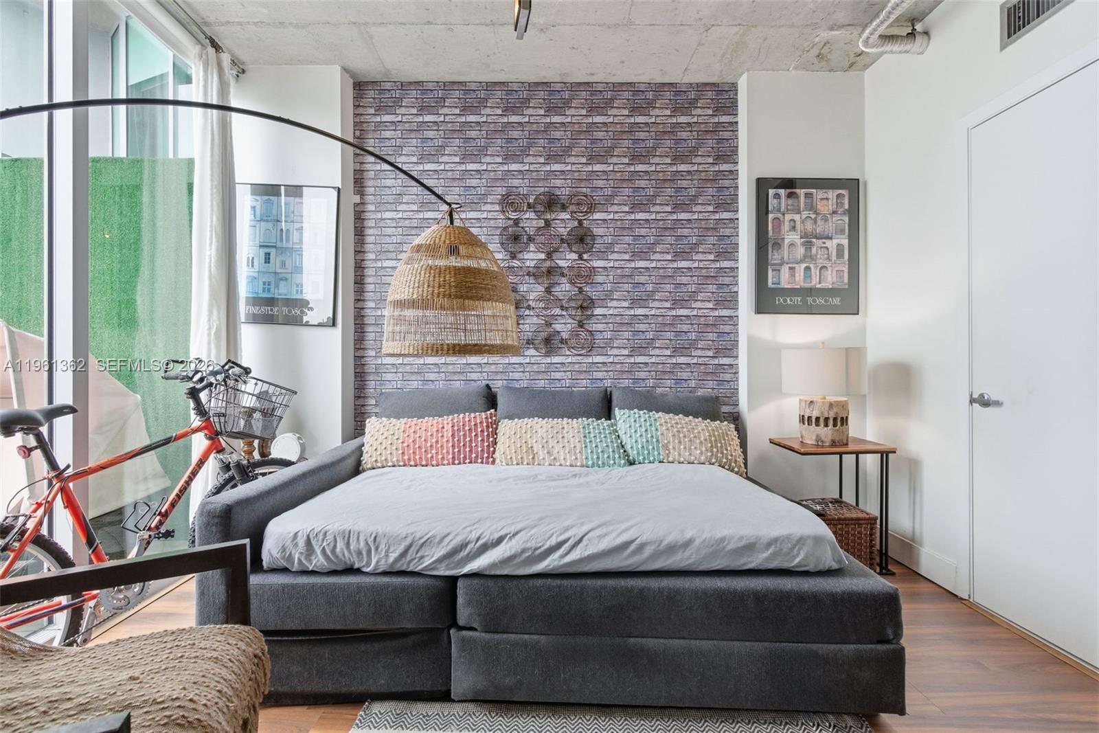 690 SW 1st Ct # 3124