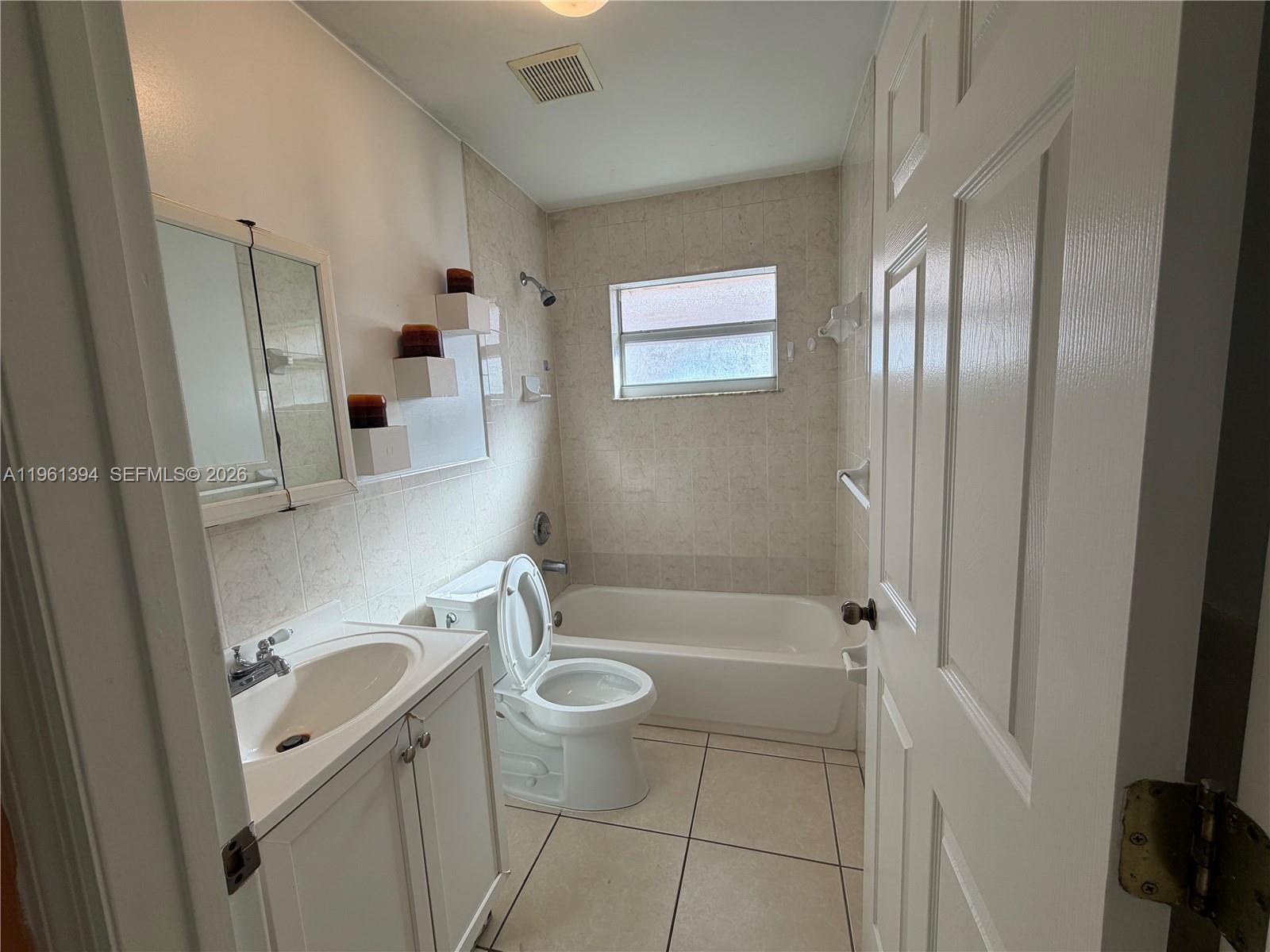 4761 NW Flagler Ter # 4763