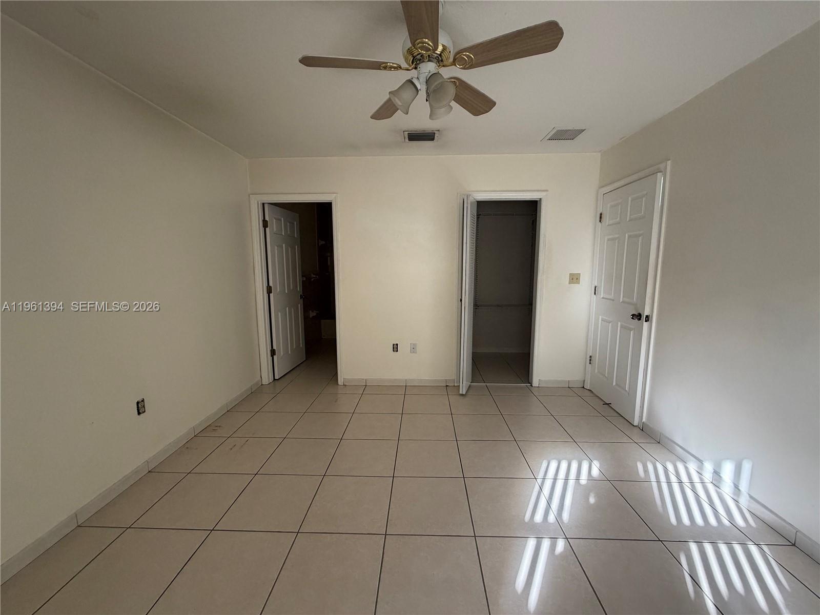 4761 NW Flagler Ter # 4763