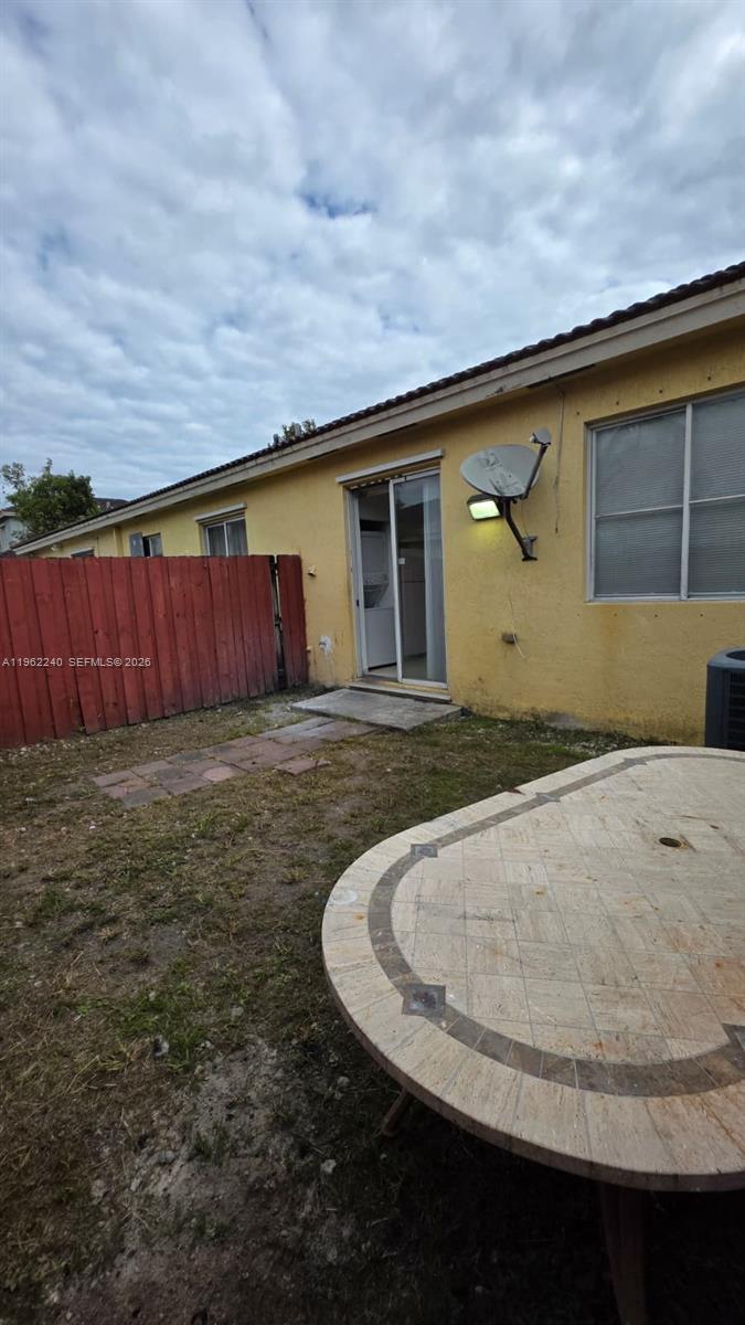 148 SW 15th Rd # 148