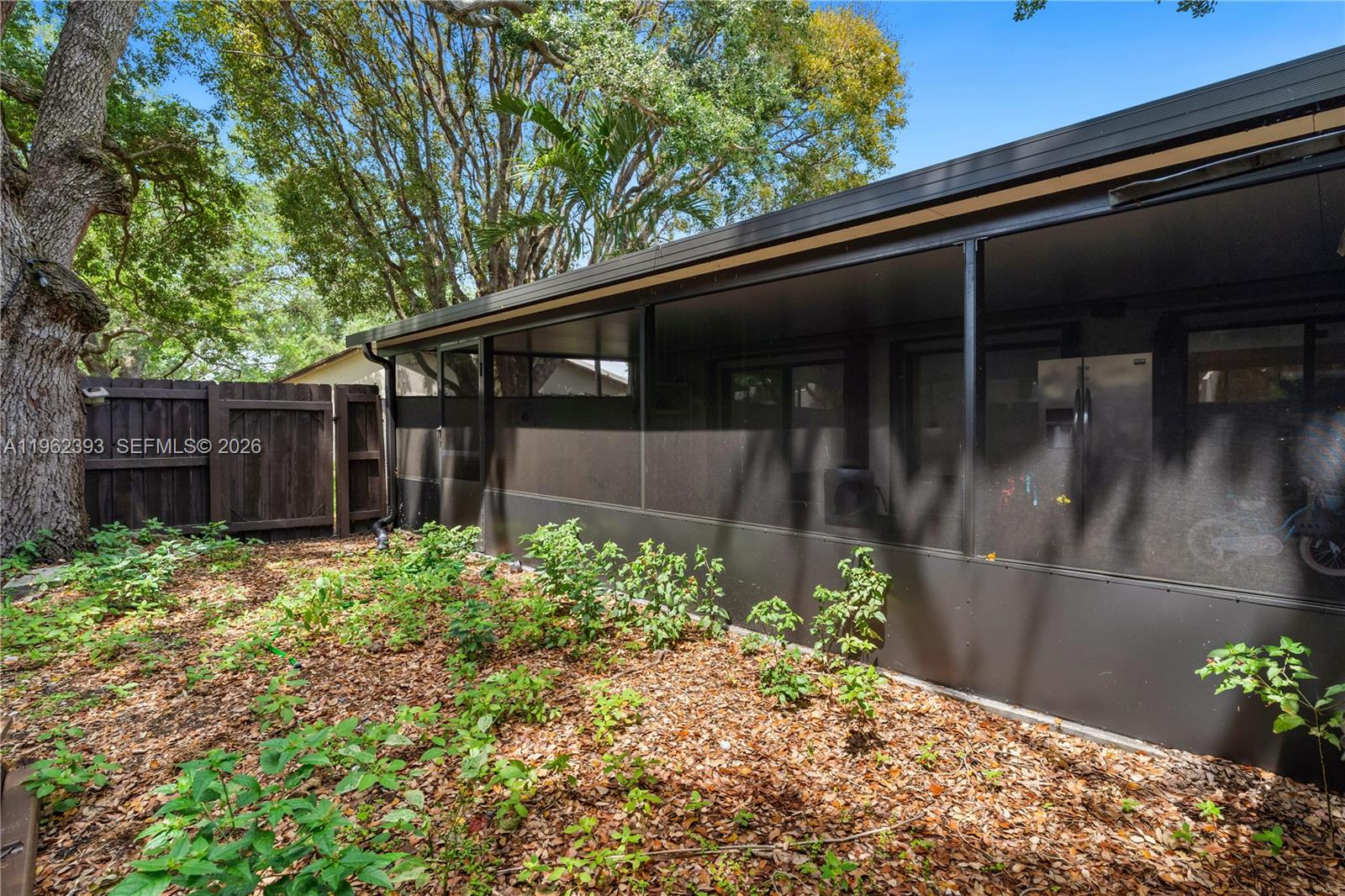 9850 NW 15th Ct # 9850