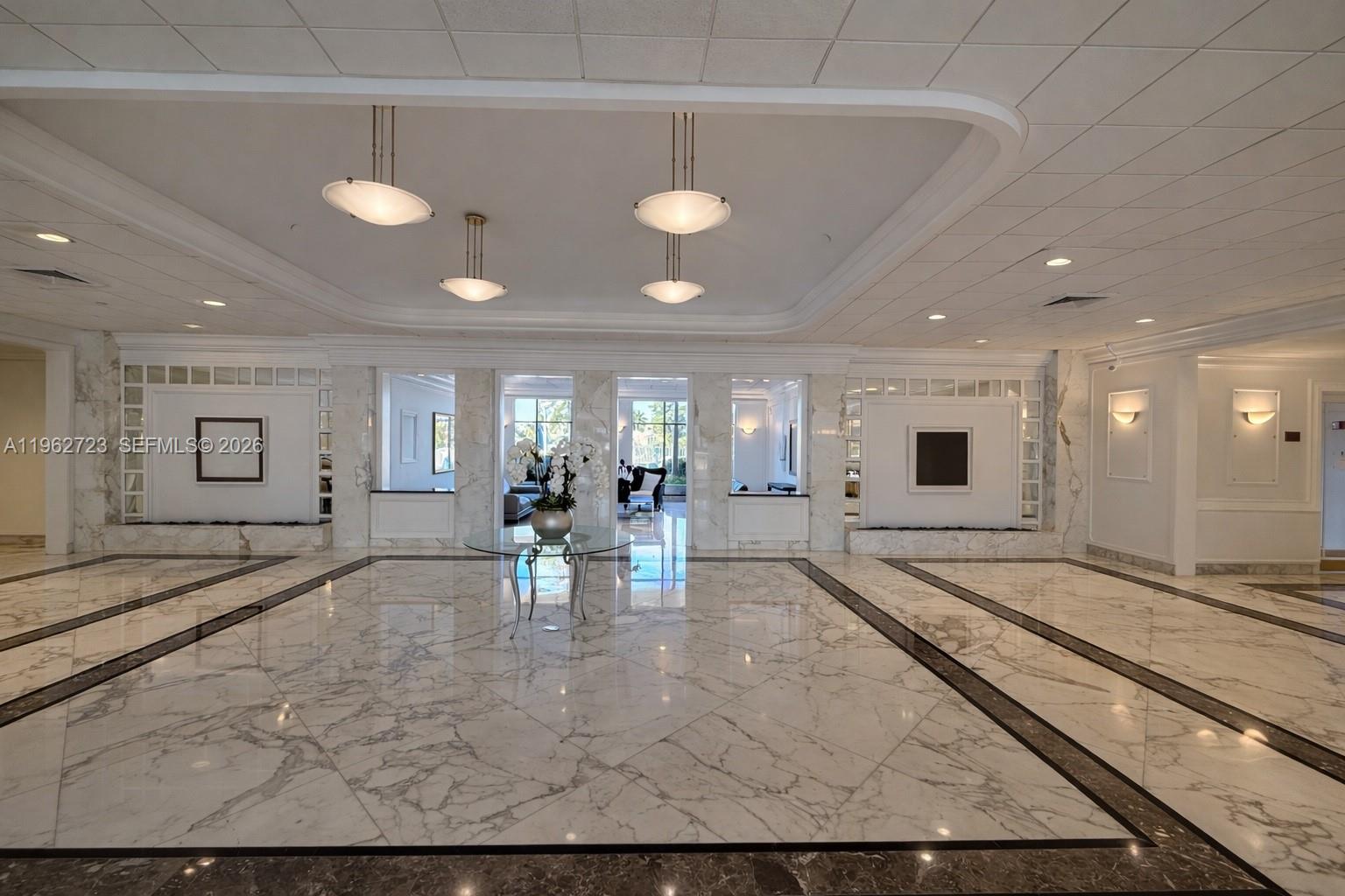 5700 Collins Ave # 1 Unit: CU-1