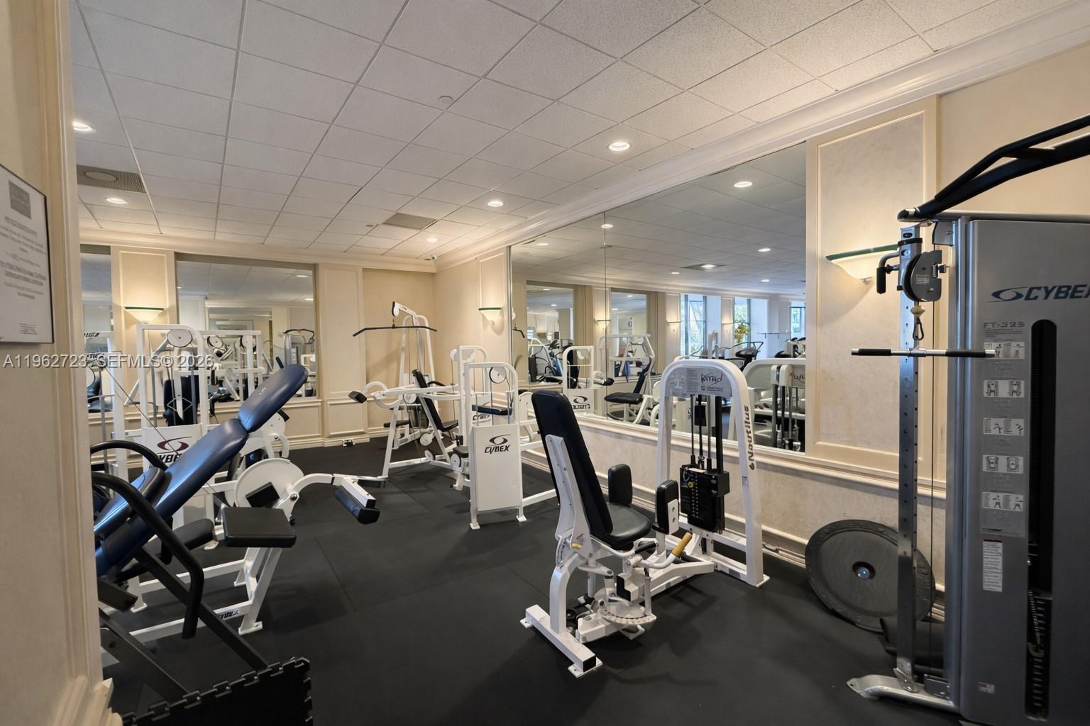 5700 Collins Ave # 1 Unit: CU-1