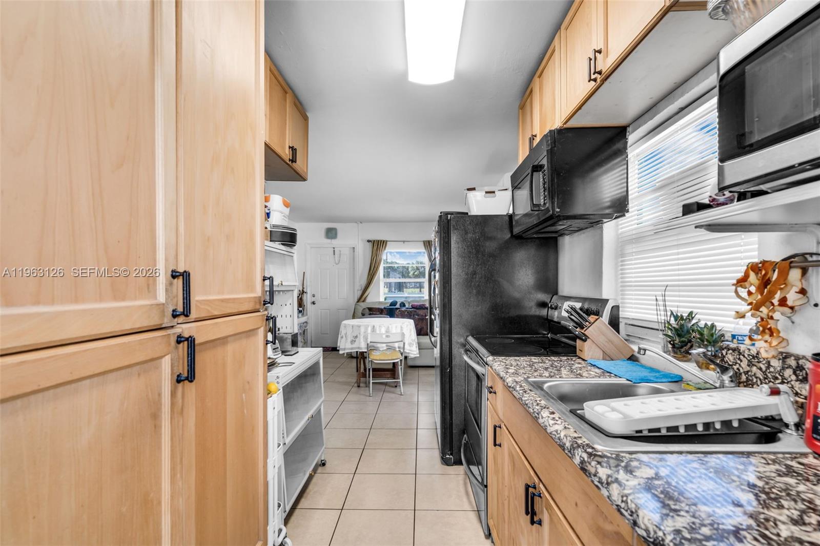 844 NW 15th Ave