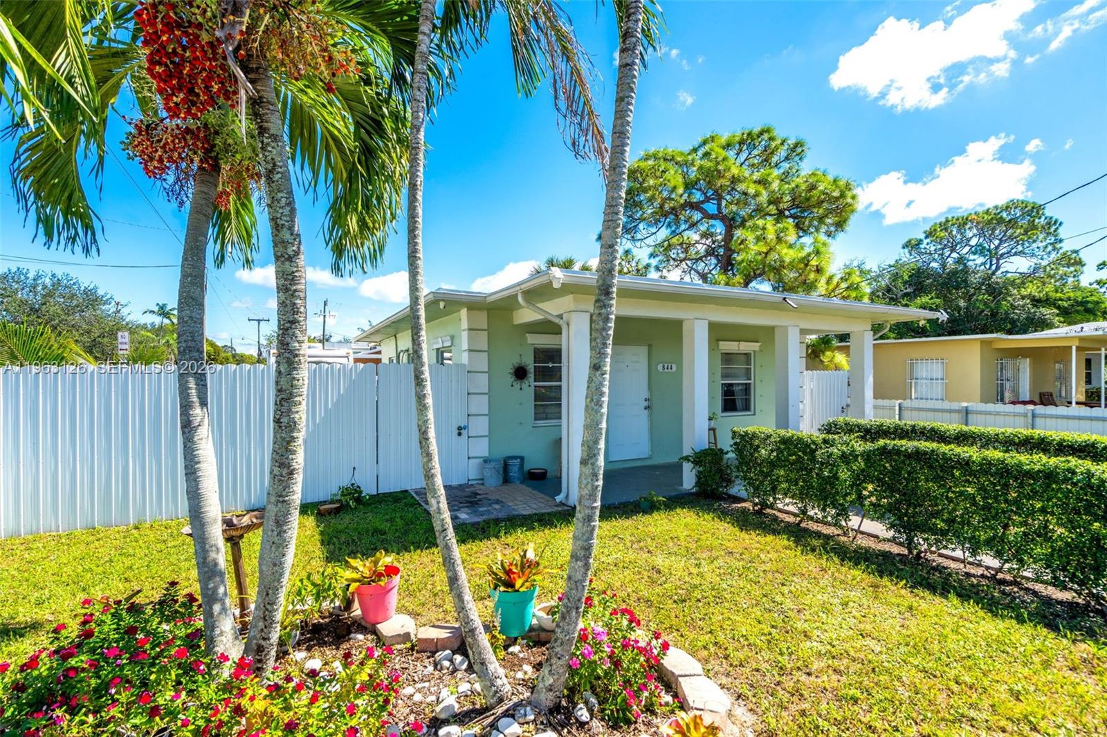 844 NW 15th Ave