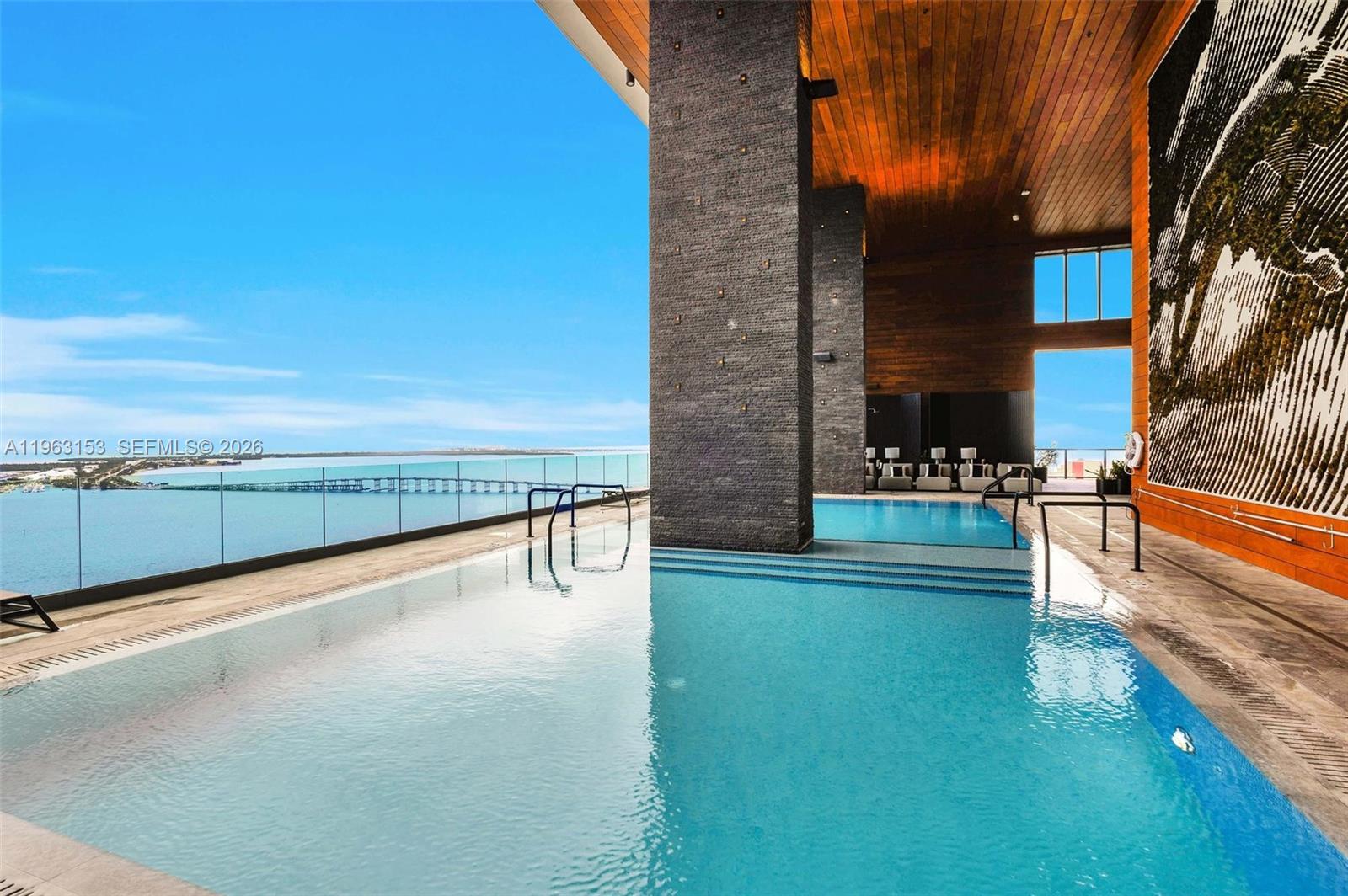 1451 Brickell Ave # 2204