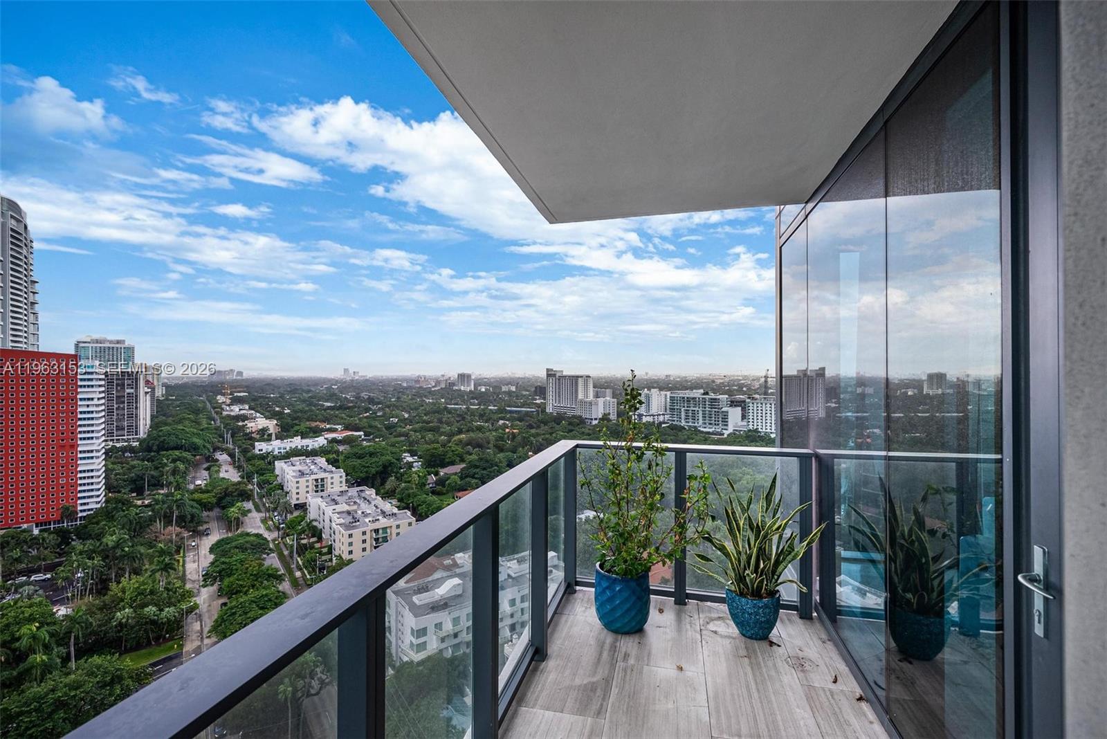1451 Brickell Ave # 2204