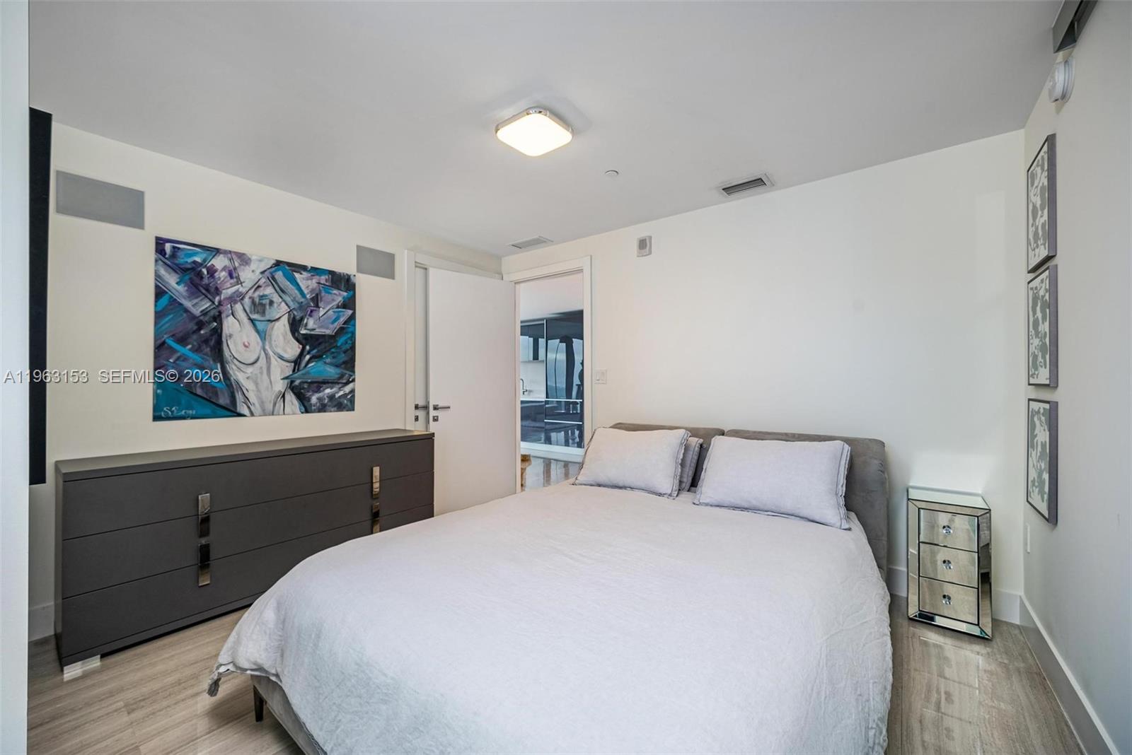 1451 Brickell Ave # 2204