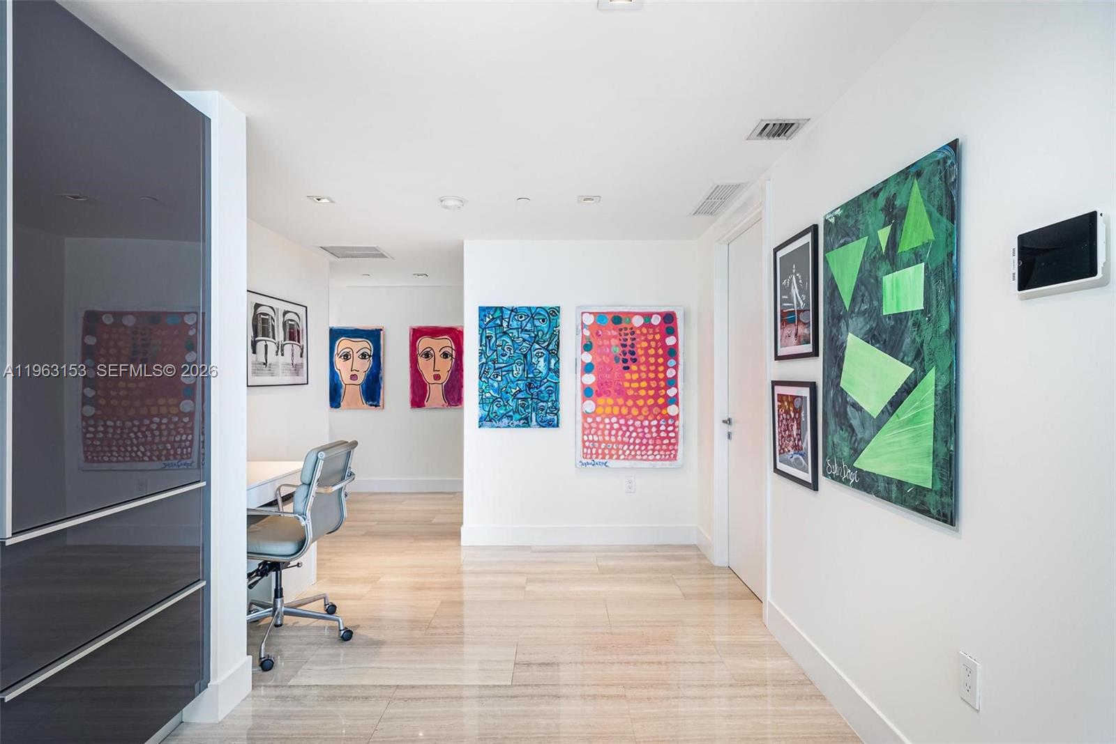 1451 Brickell Ave # 2204