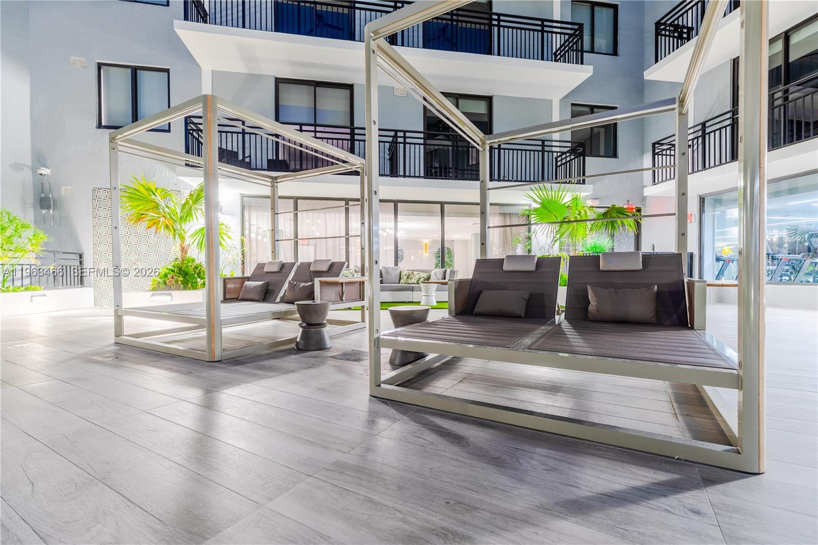 1005 Spring Garden Rd # 844 Unit: PH 844