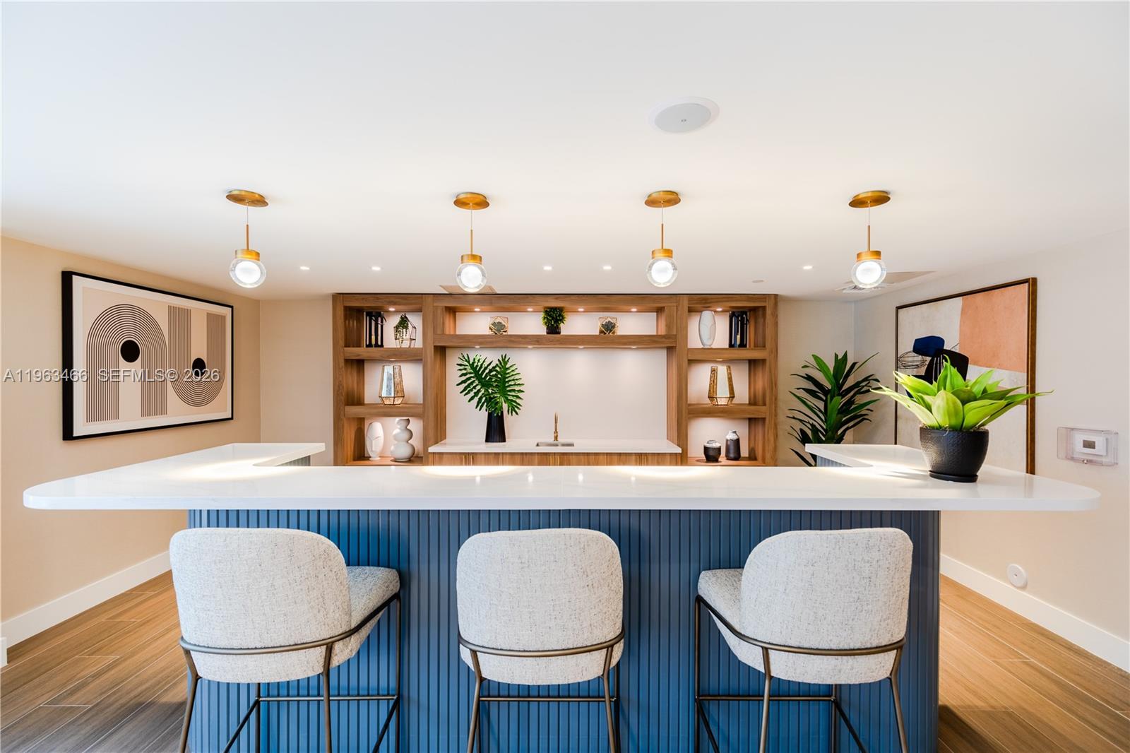 1005 Spring Garden Rd # 844 Unit: PH 844