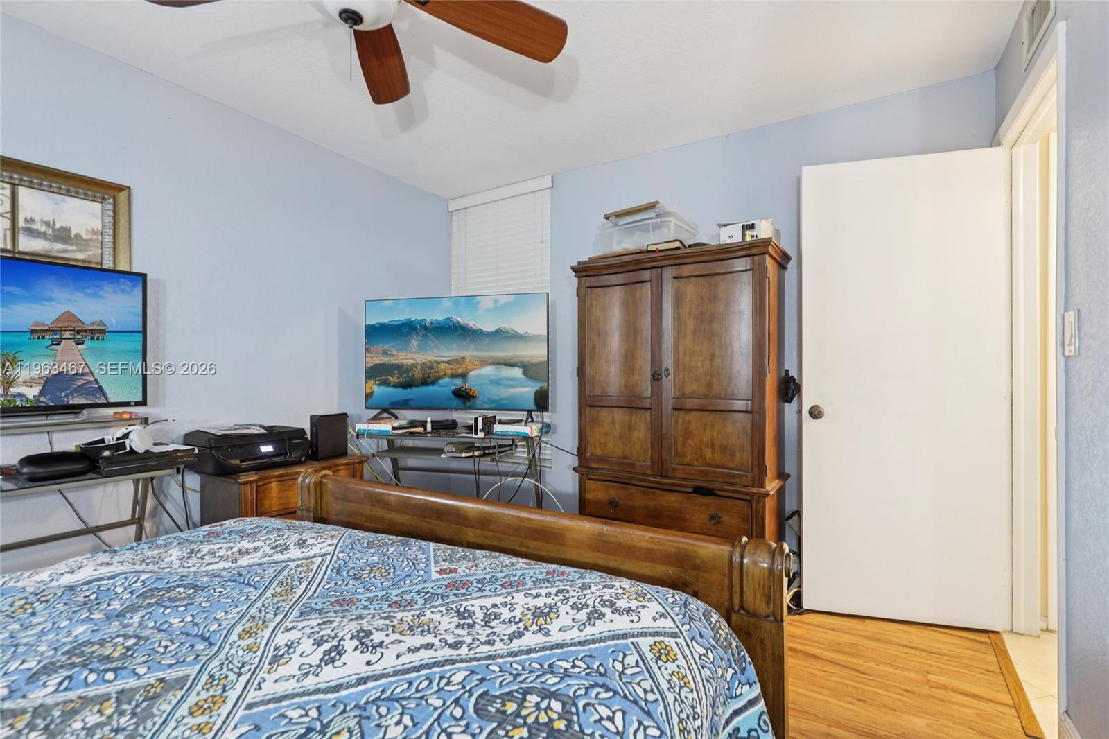 5732 Coral Lake Dr # 308